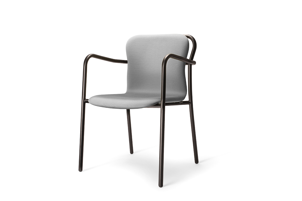 Deadgood，furniture，Naked，hug，