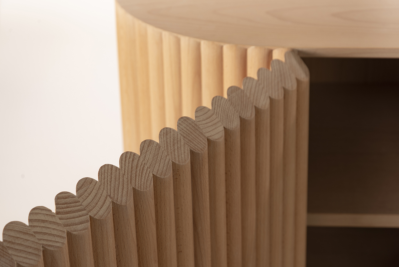 Paperweight，Side table，Bookcase，furniture，Peca，