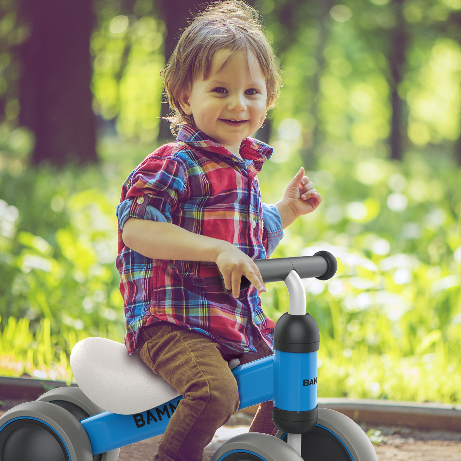 Child mother and baby，Bicycle，