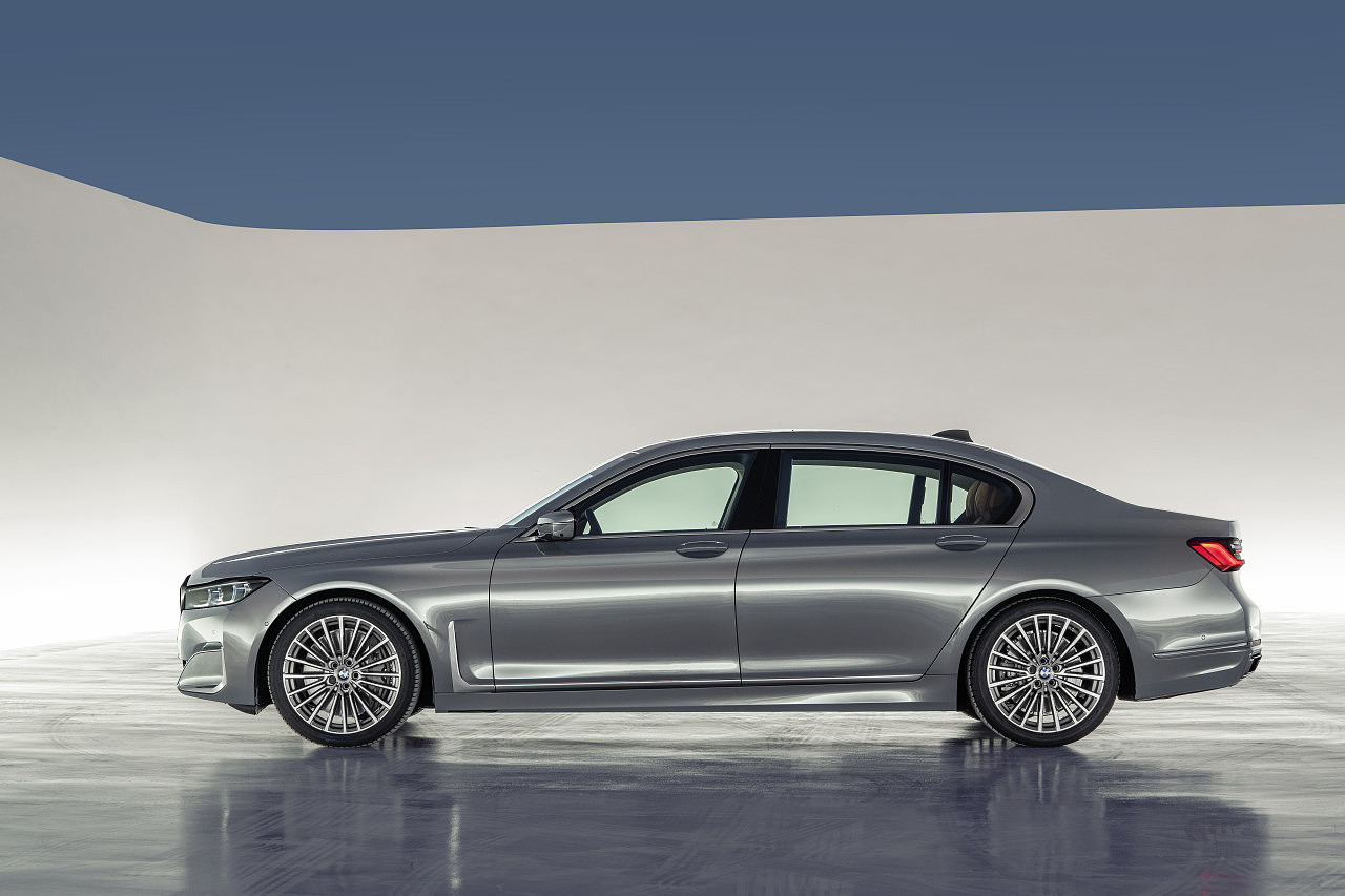 seven hundred and fifty，bmw，seven，bmw，