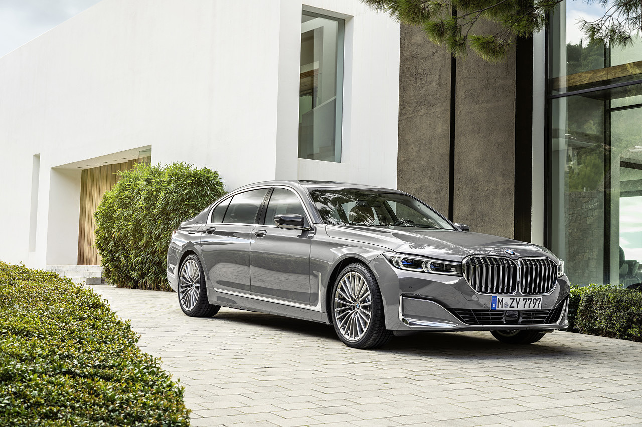 seven hundred and fifty，bmw，seven，bmw，