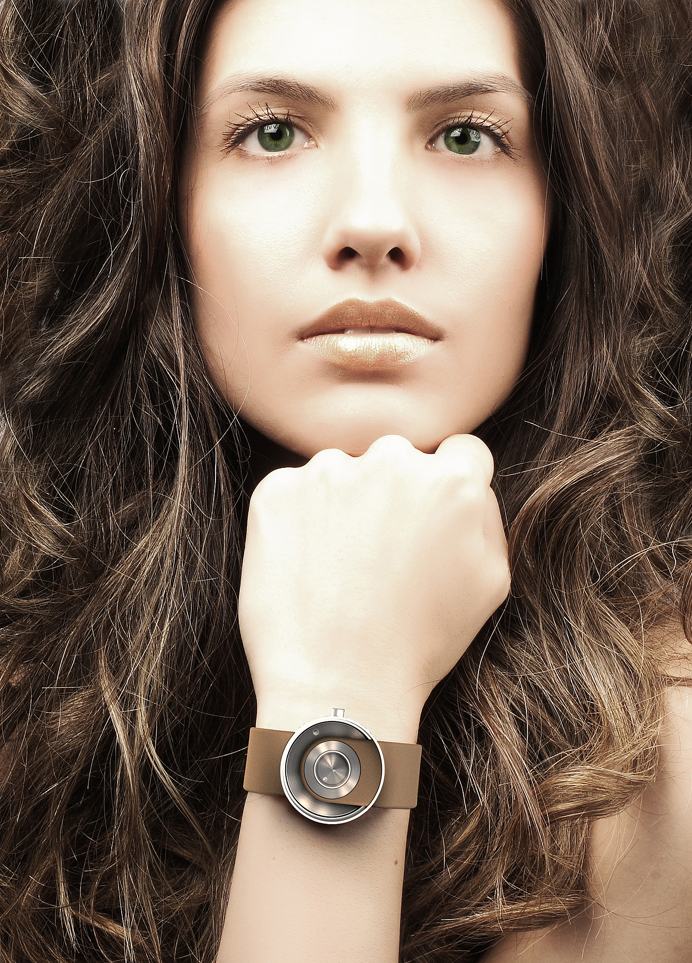 Trois，Red dot award，Wristwatch，Wrist watch，