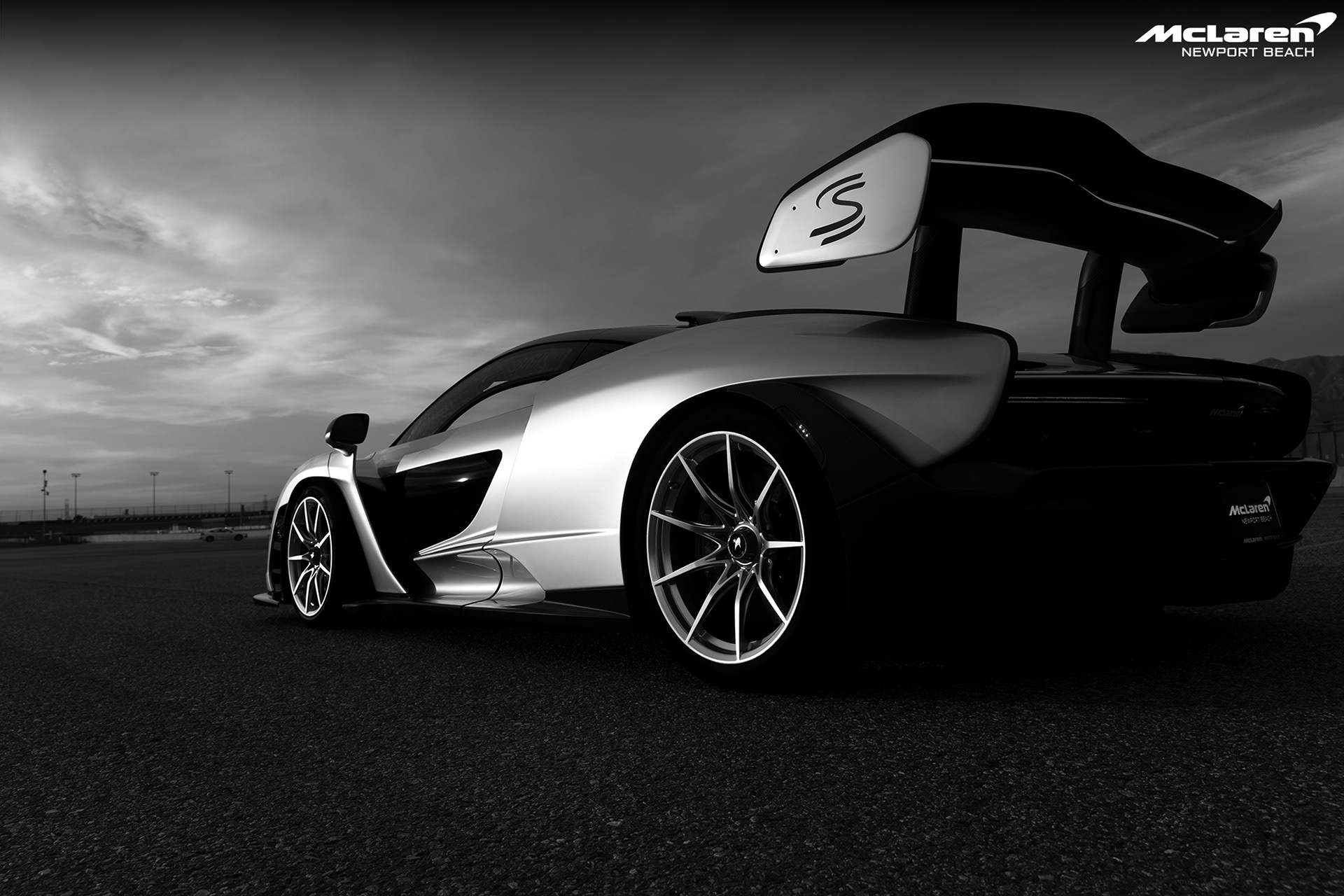 Sports car，McLaren Senna.，"Liquid Silver"，