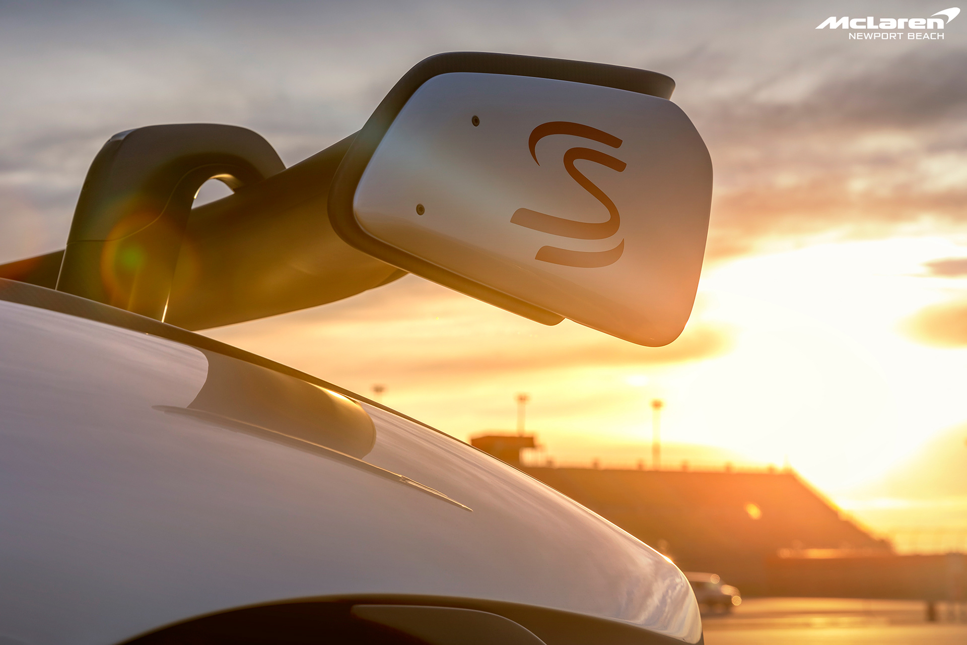 Sports car，McLaren Senna.，"Liquid Silver"，