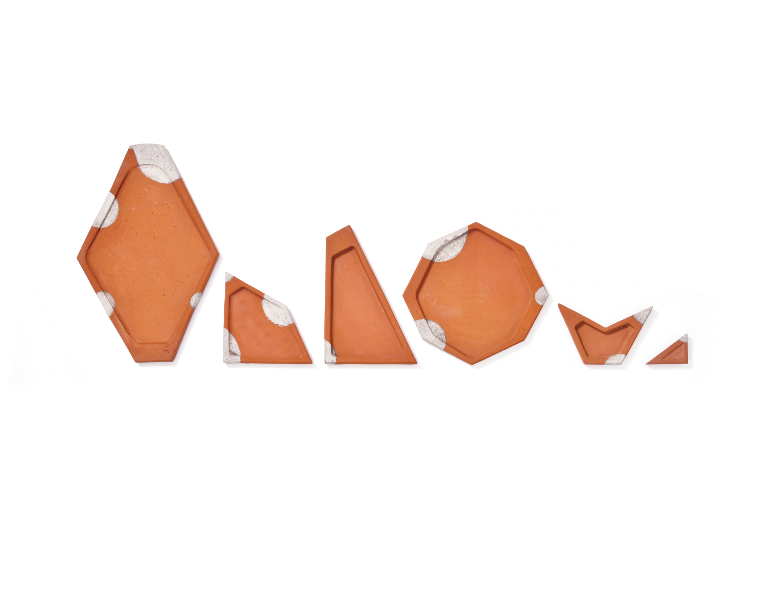 red brick，plate，handicraft，