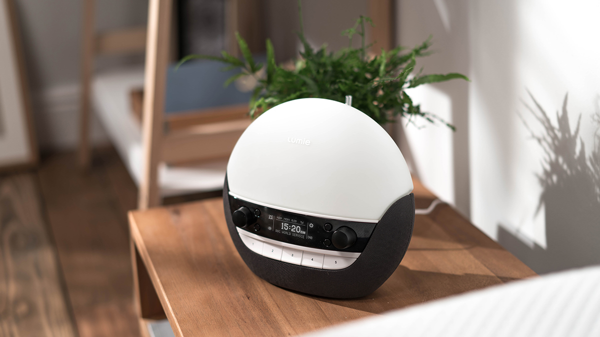 Bodyclock LUXE，loudspeaker box，Bedside lamp，Digital，