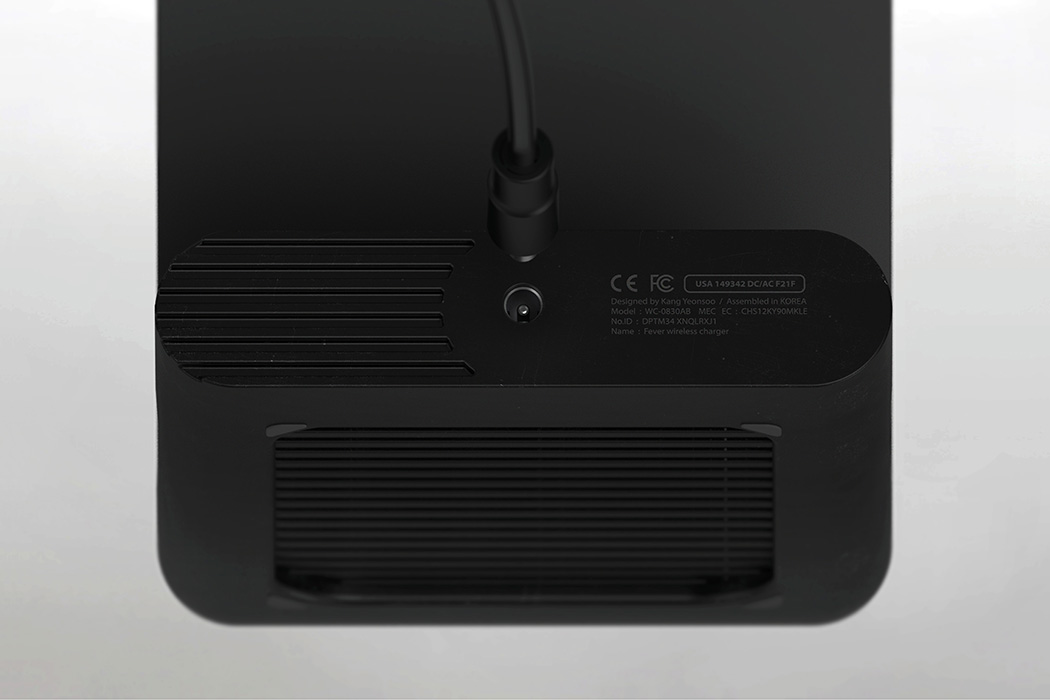 Mobile phone peripheral，Digital，wireless charger ，Fever，