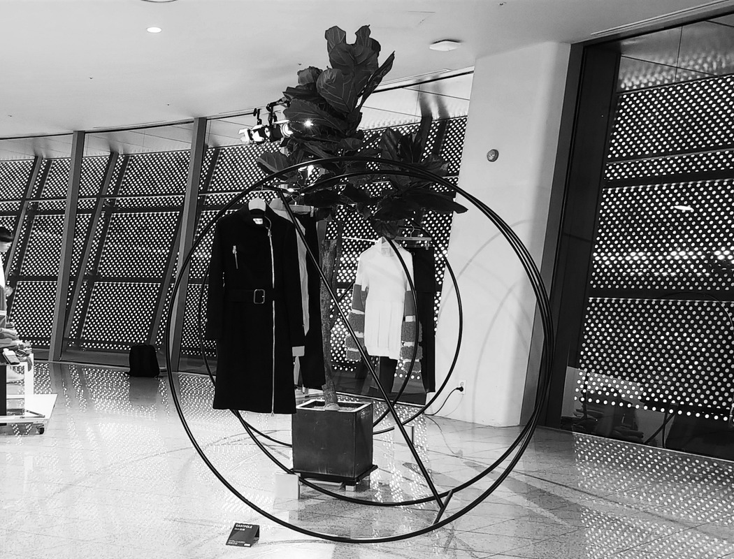 Simplicity，Display stand，Table，O-Table，