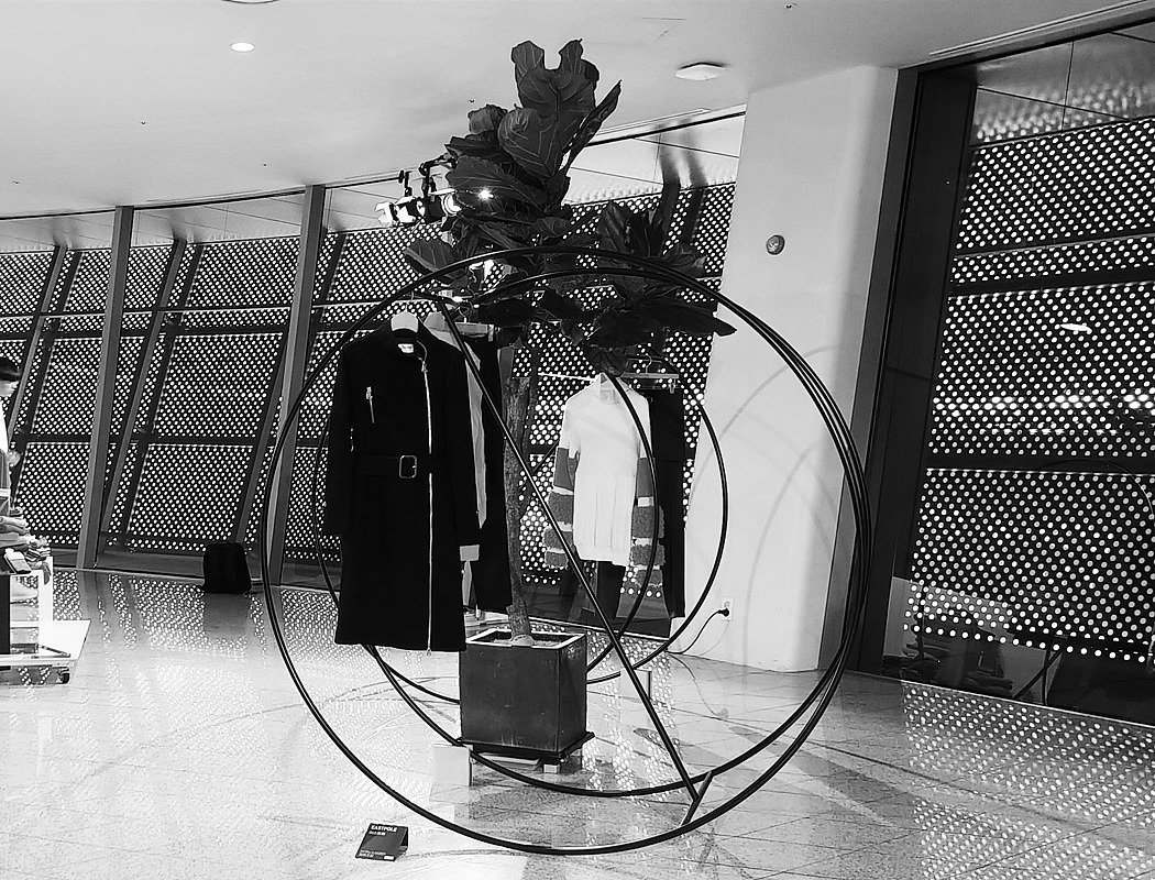 Simplicity，Display stand，Table，O-Table，