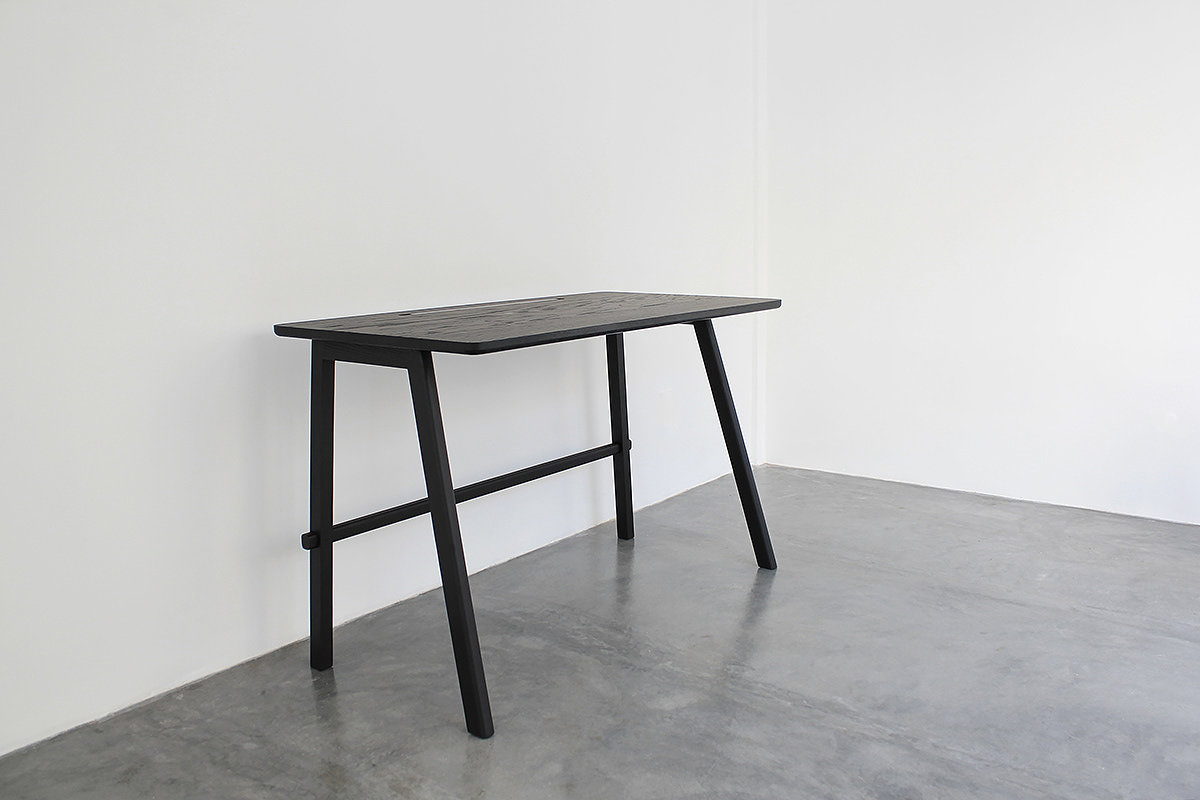 Jos é Berm údez，Japan，black，Table，Furniture home，