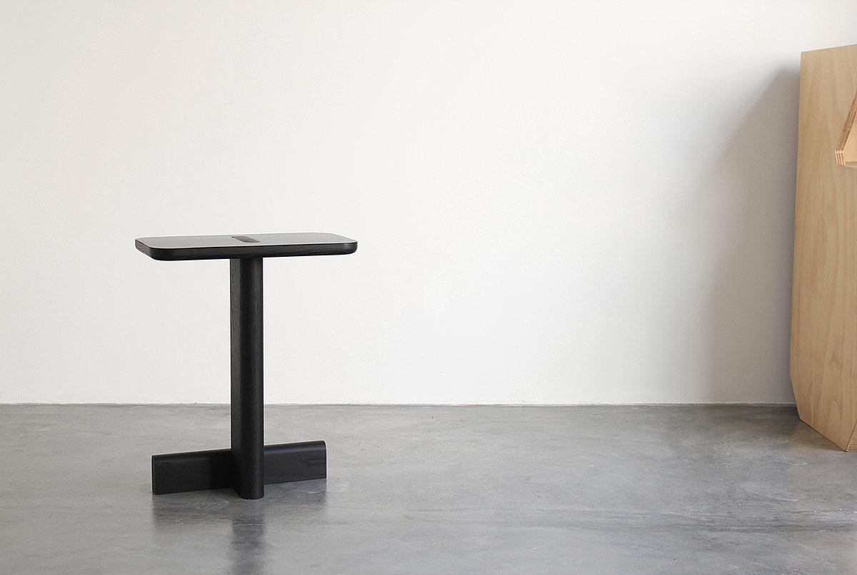 Jos é Berm údez，Japan，black，Table，Furniture home，