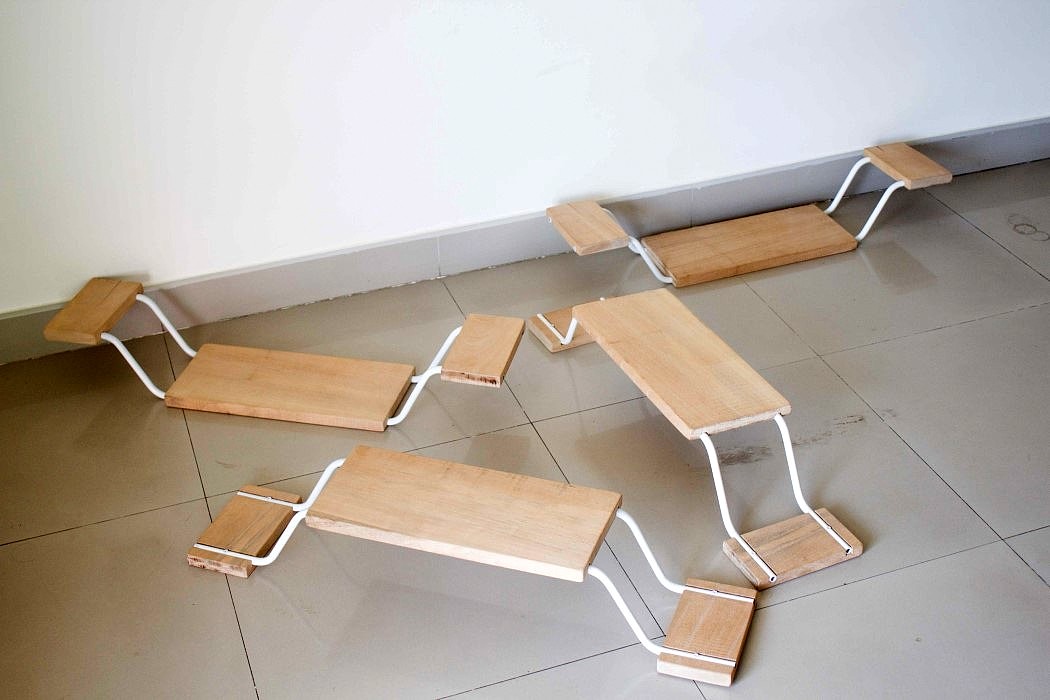 India，QUADRAOPUS，Table，Work desktop，