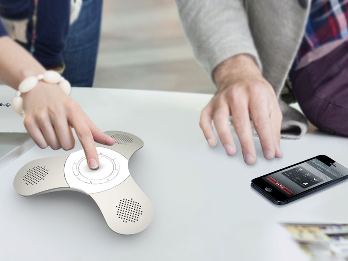 Teleconferencing，Smart phone，Multi party meeting，conversation，chat，