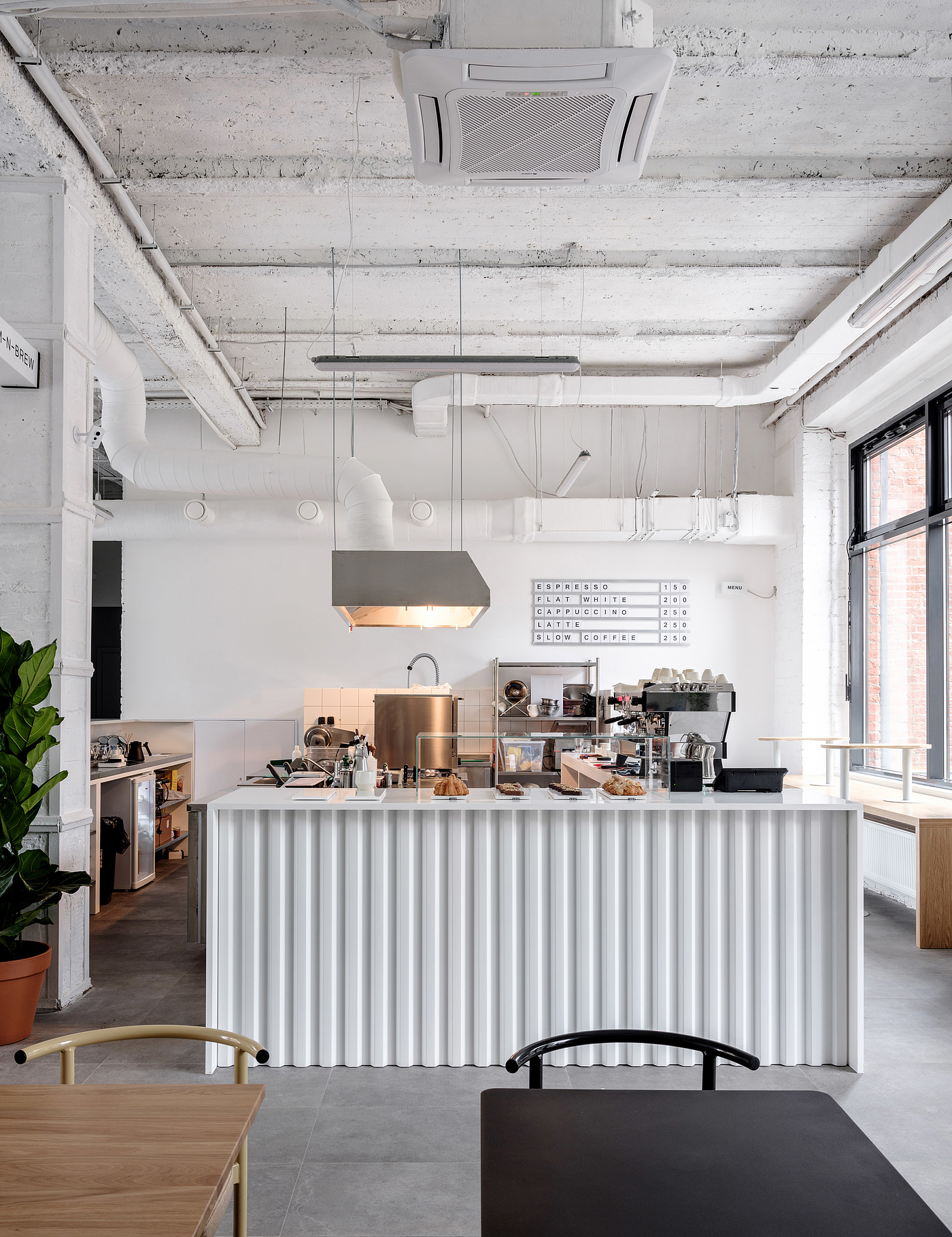 coffee shop，renovation，white，Ascending，