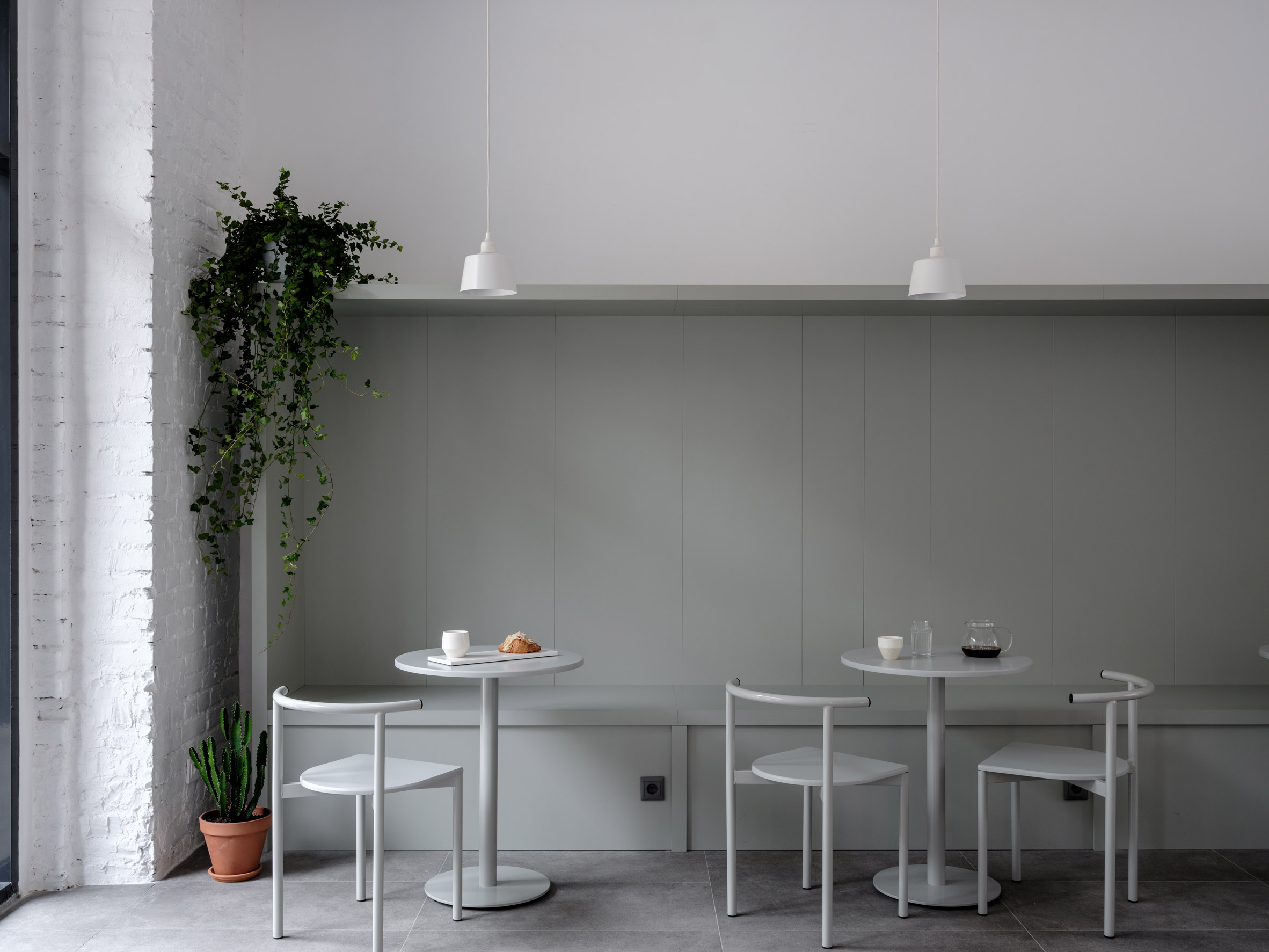 coffee shop，renovation，white，Ascending，
