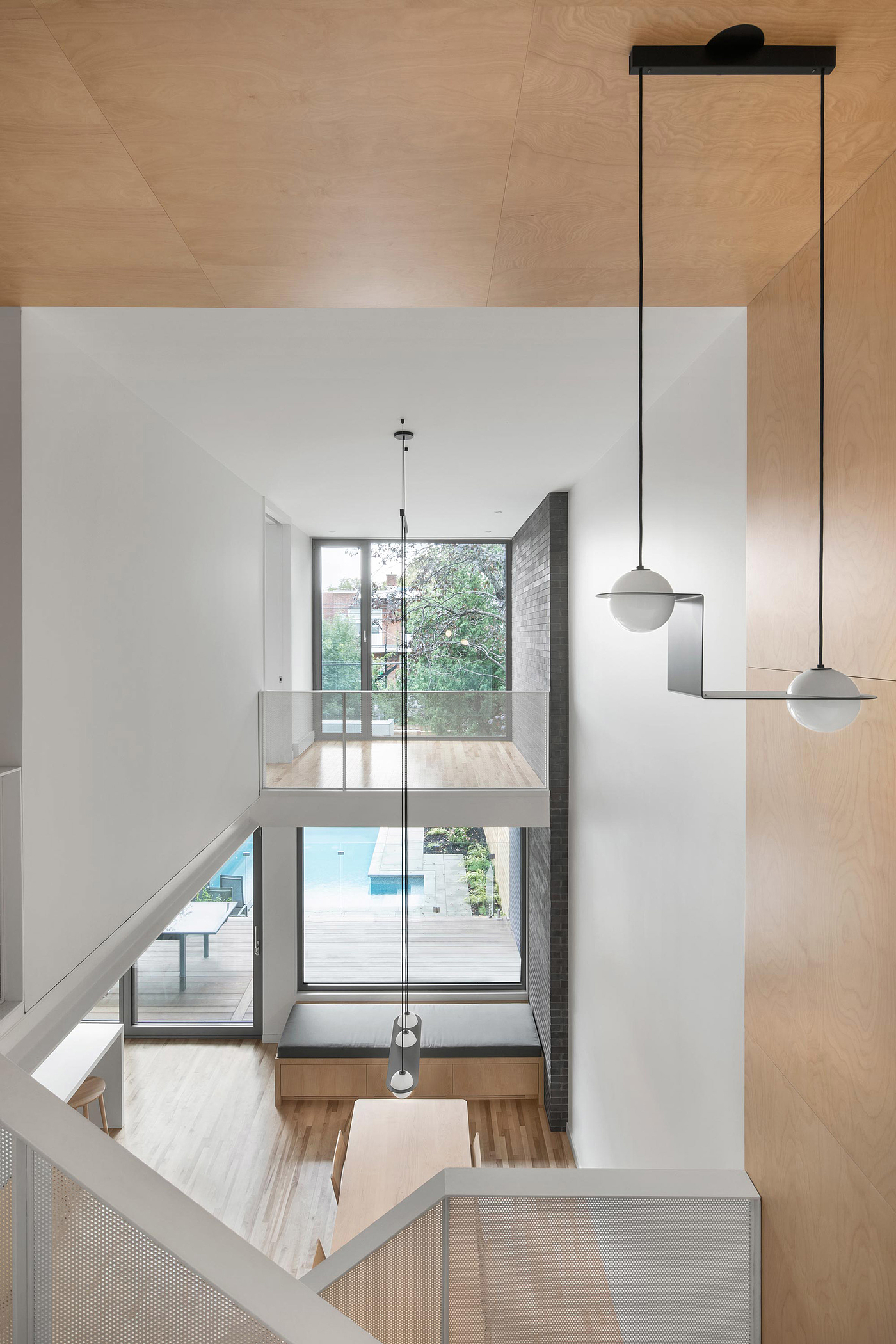 woodiness，White wall，Plywood，
