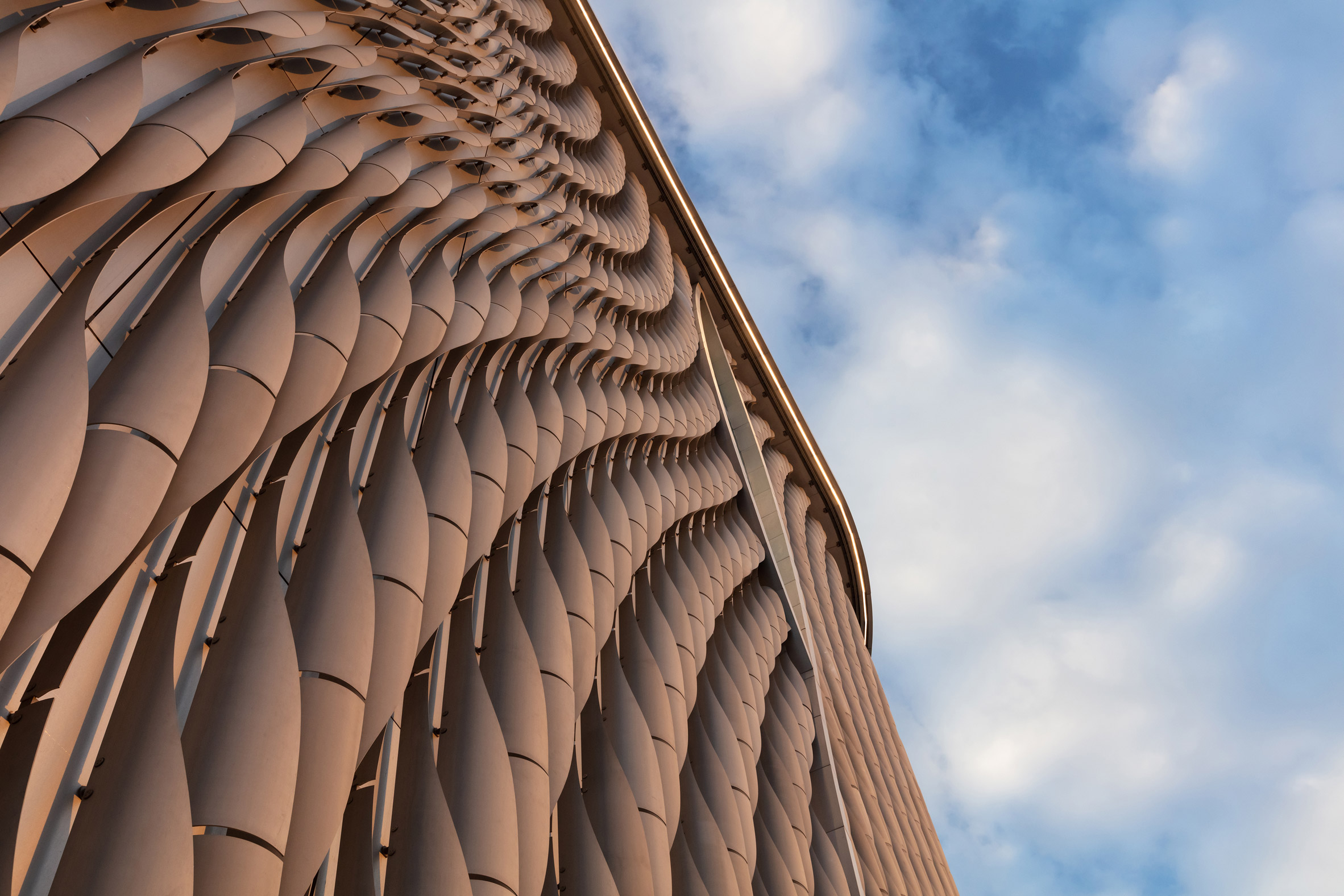 Aluminium，opera house，Revery Architecture，Hong Kong，Opera Center，