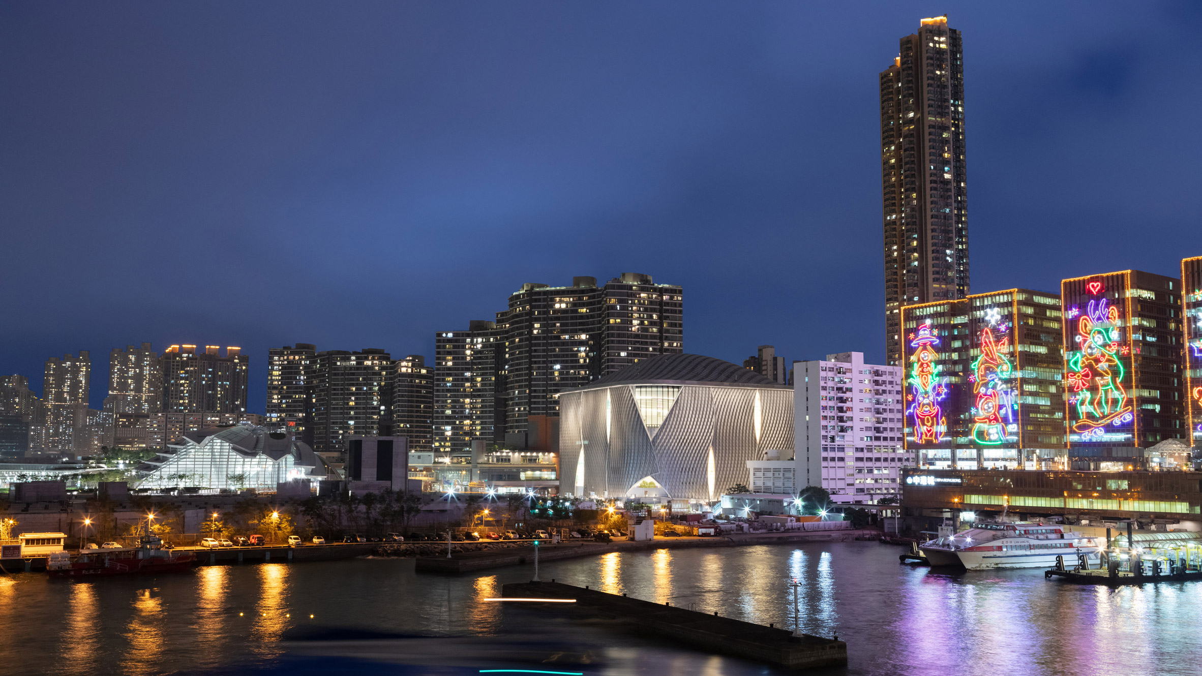 Aluminium，opera house，Revery Architecture，Hong Kong，Opera Center，