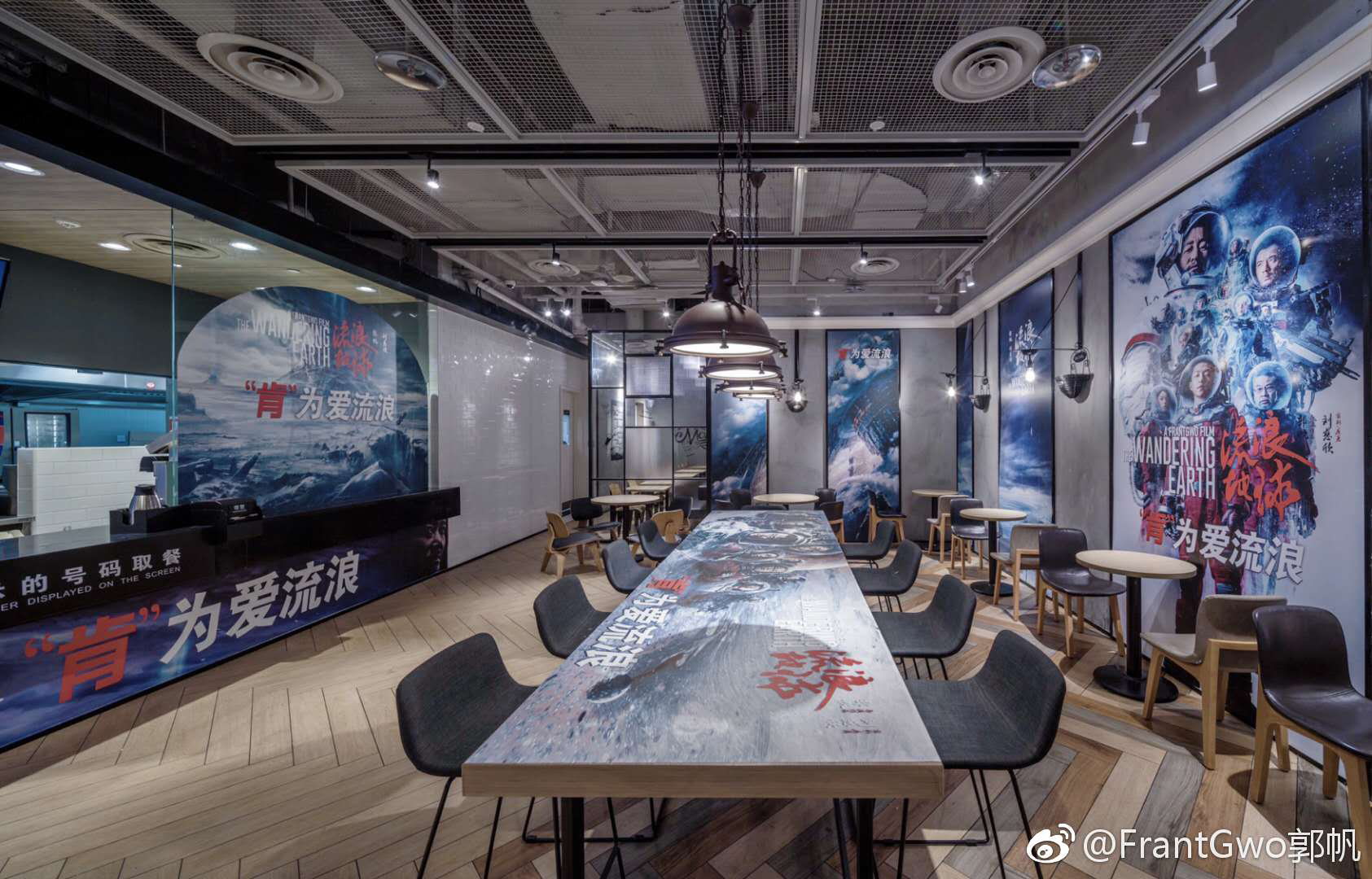 Hand drawn，vehicle，Automobile design，science fiction，Wandering the earth，Original painting，originality，