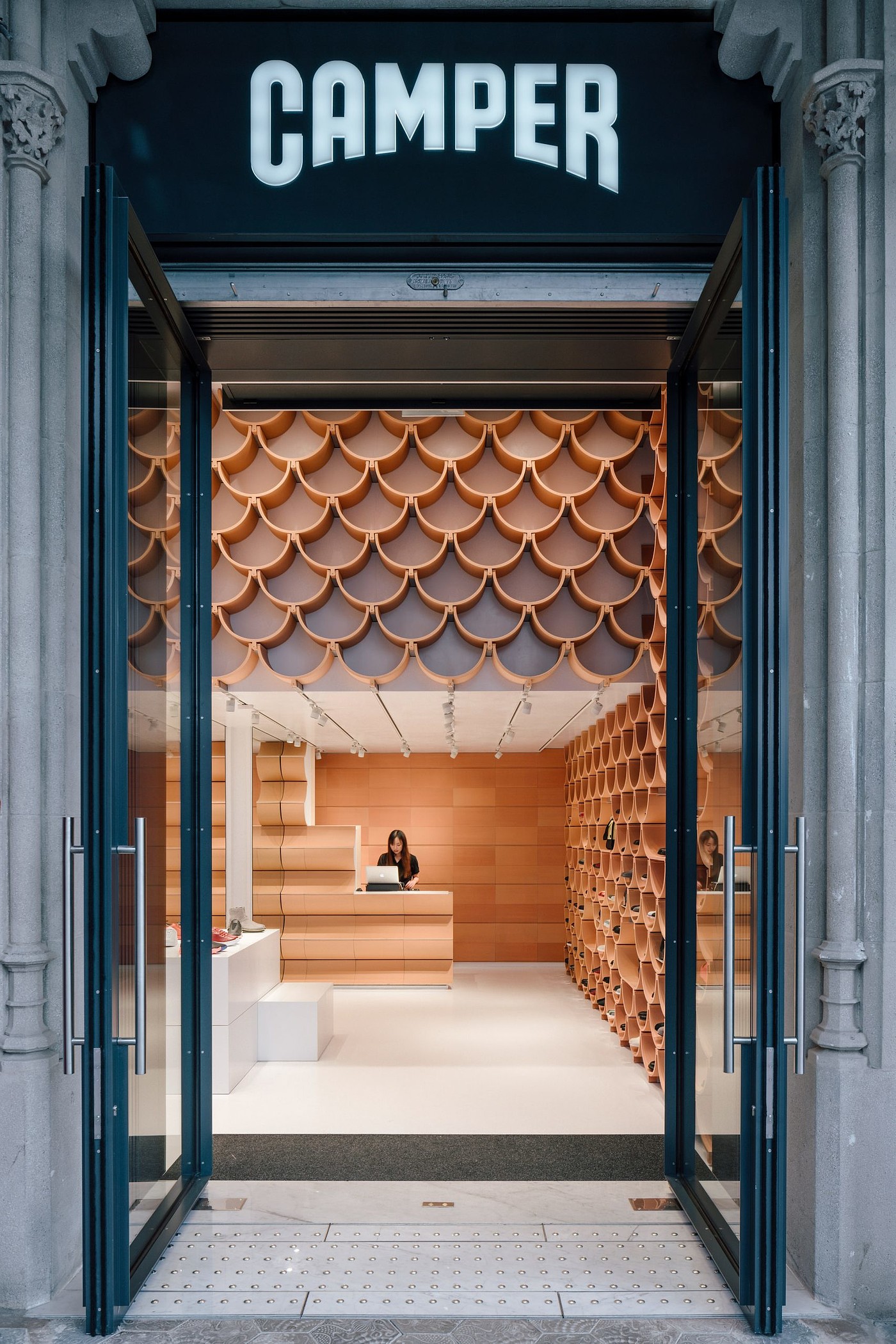 Camper，Shoe shop，Interior design，product design，