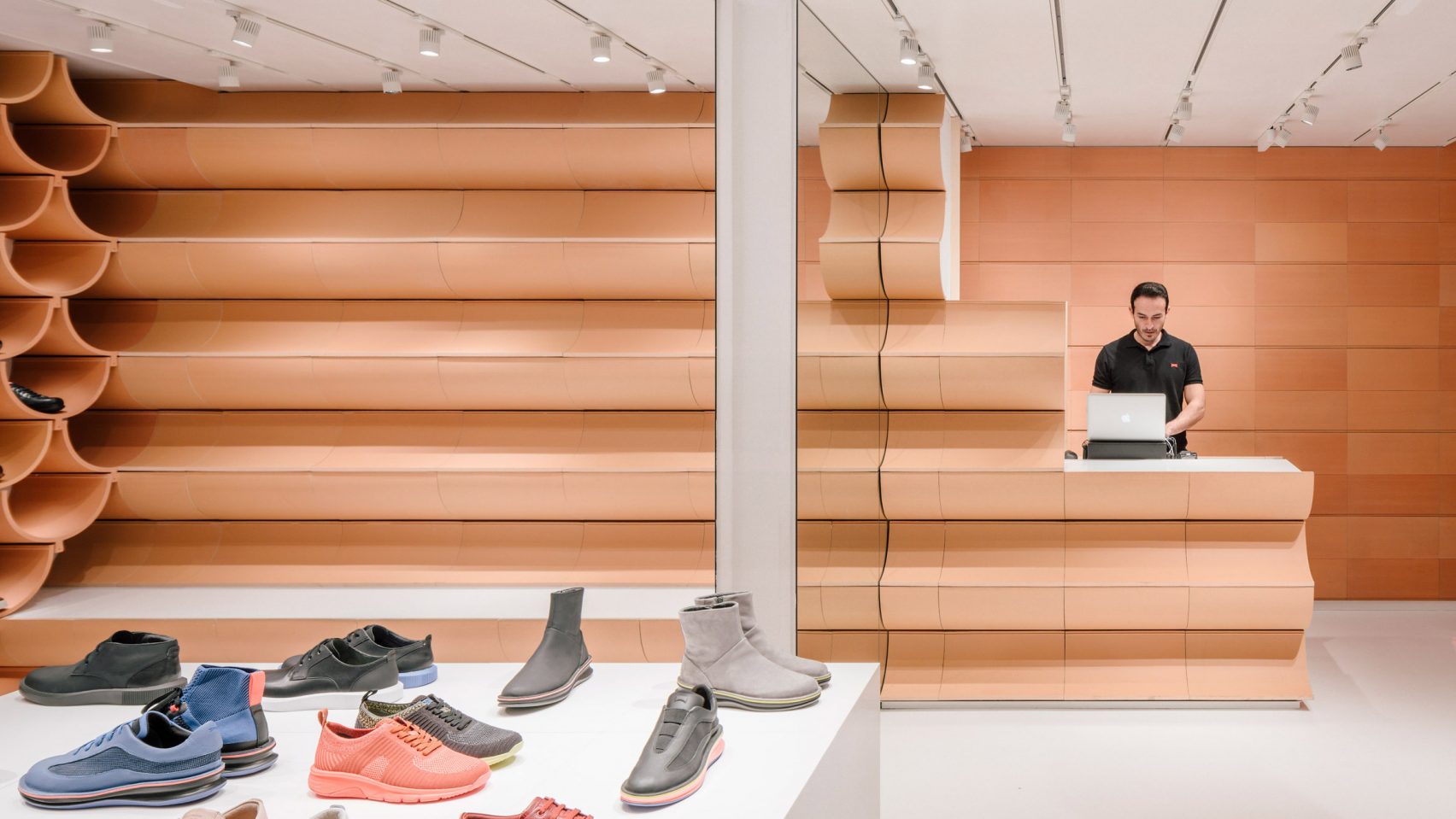 Camper，Shoe shop，Interior design，product design，