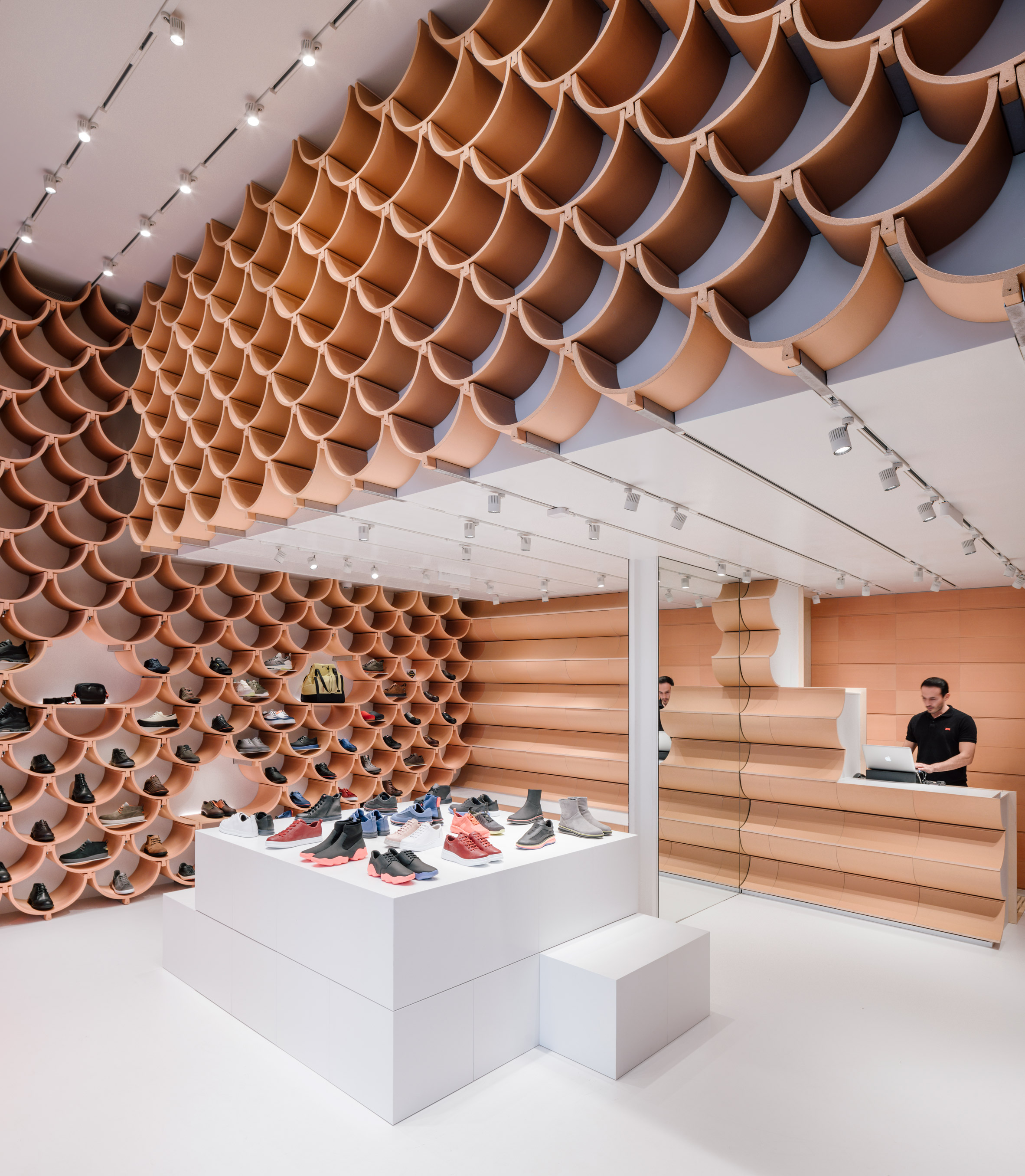 Camper，Shoe shop，Interior design，product design，