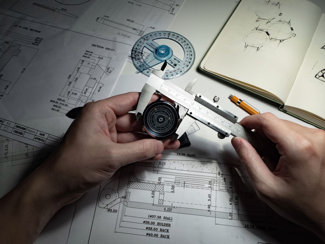 atlas，Wristwatch，Wrist watch，product design，