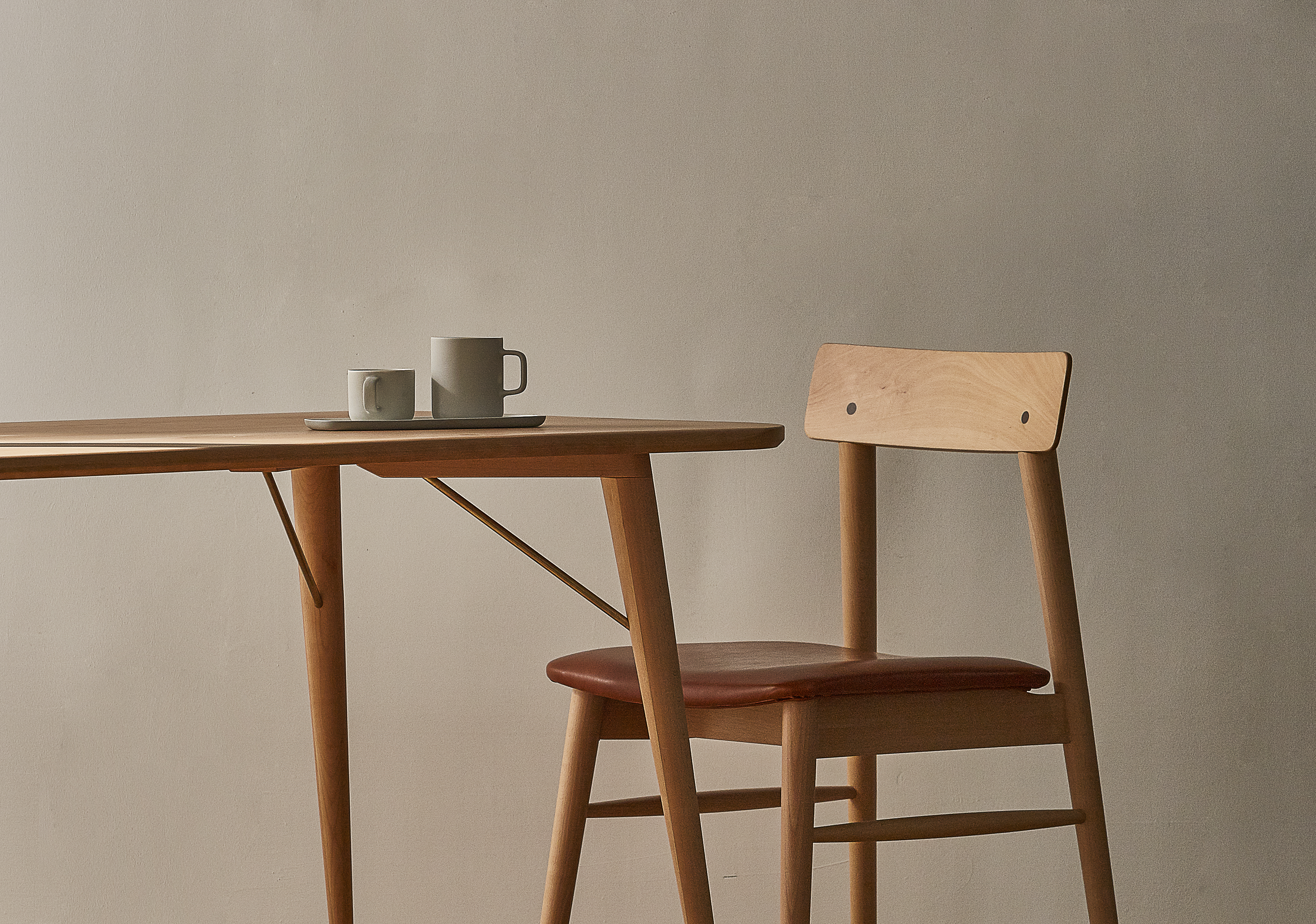 Furniture designer Ren Mengying，