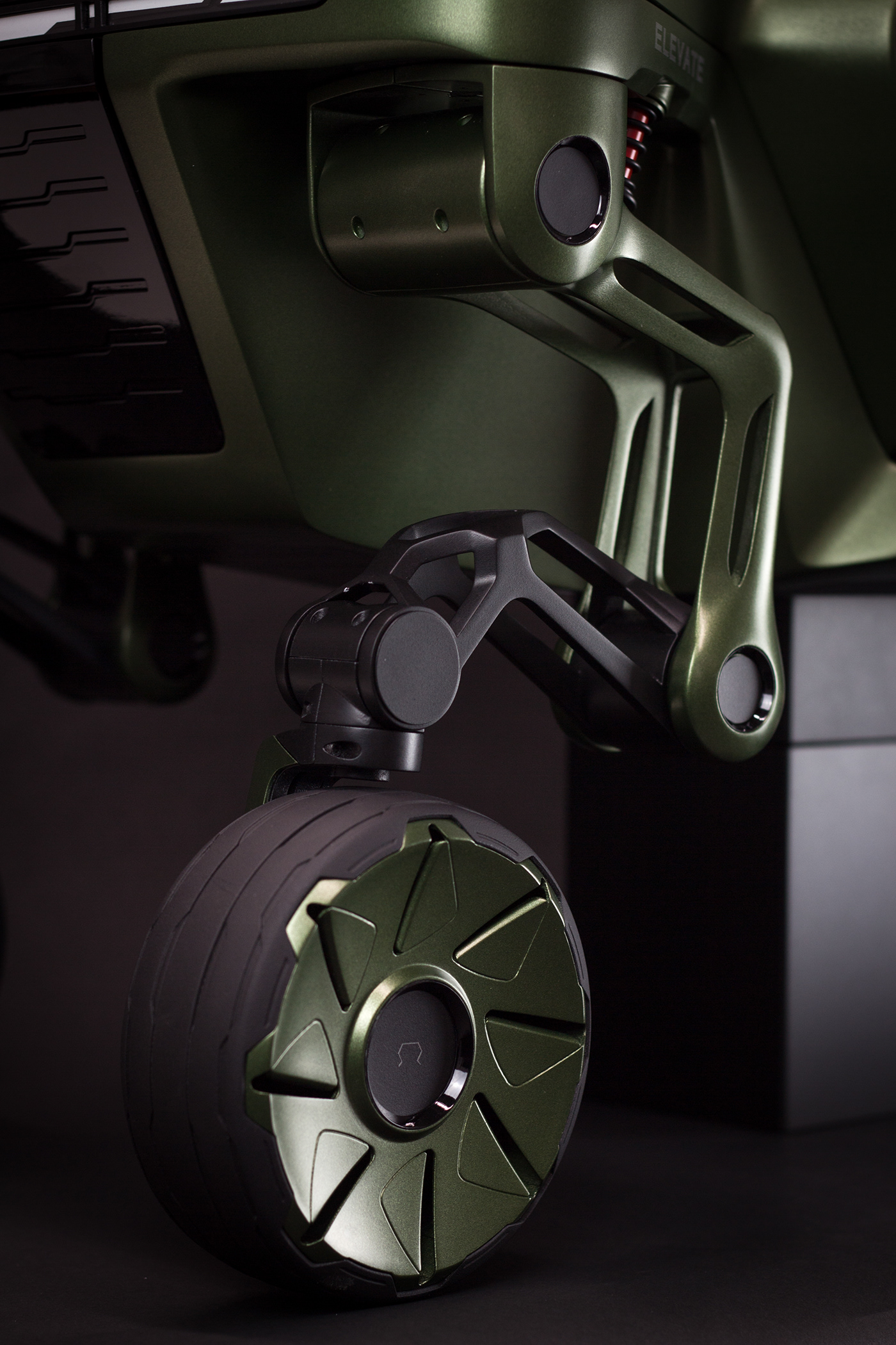 Elevate，vehicle，move，Model，Corbin Davis，