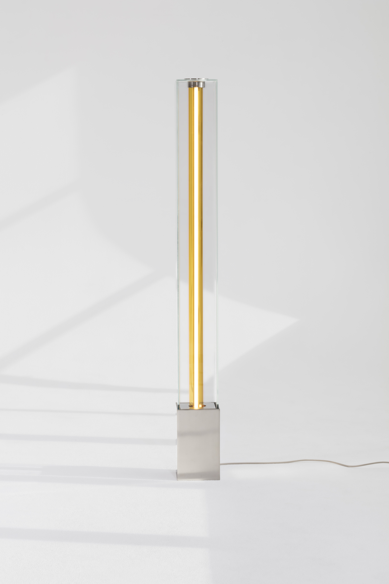 Inigo，Floor lamp，lamps and lanterns，Lighting tools，