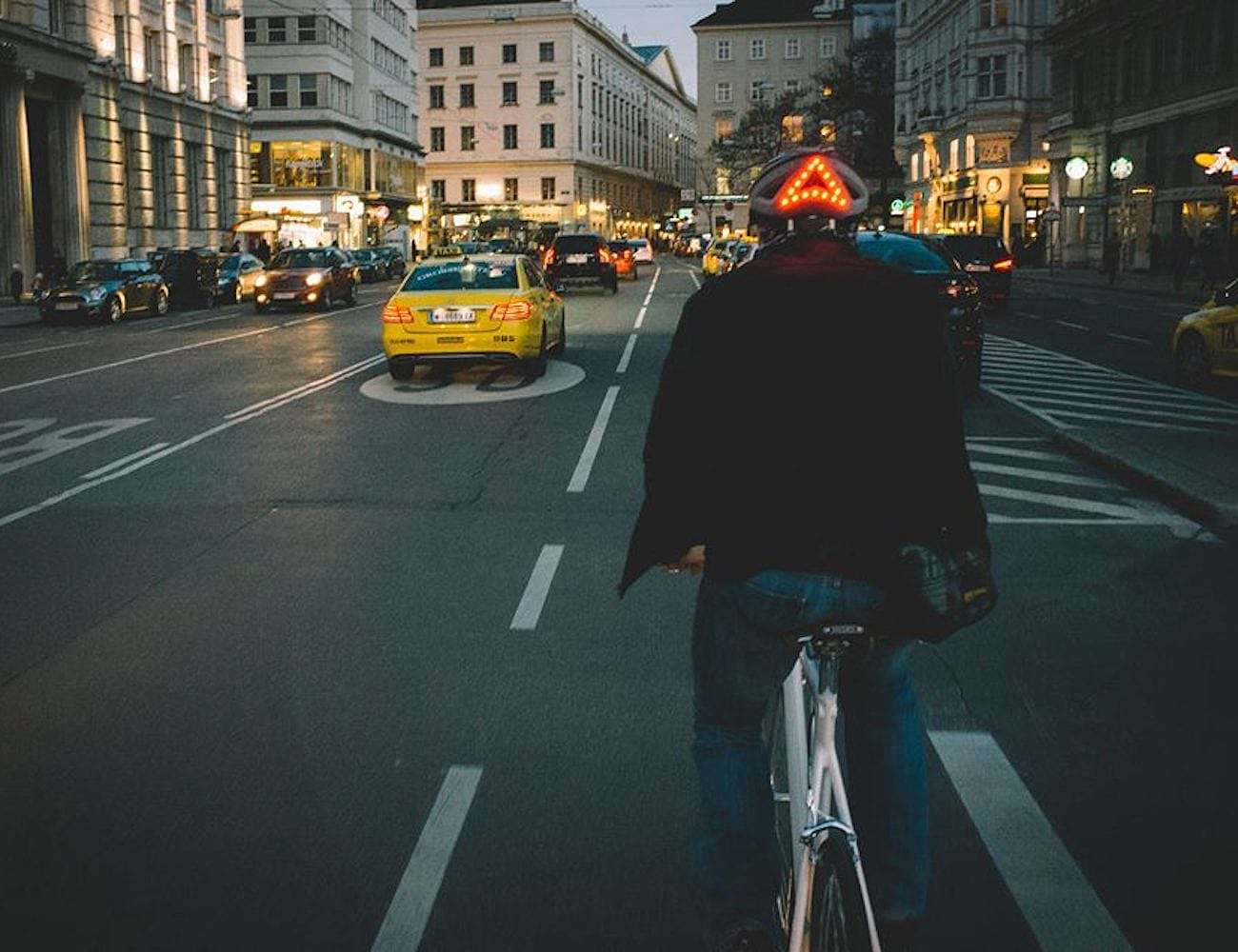 product design，intelligence，Lumos，Bicycle helmet，