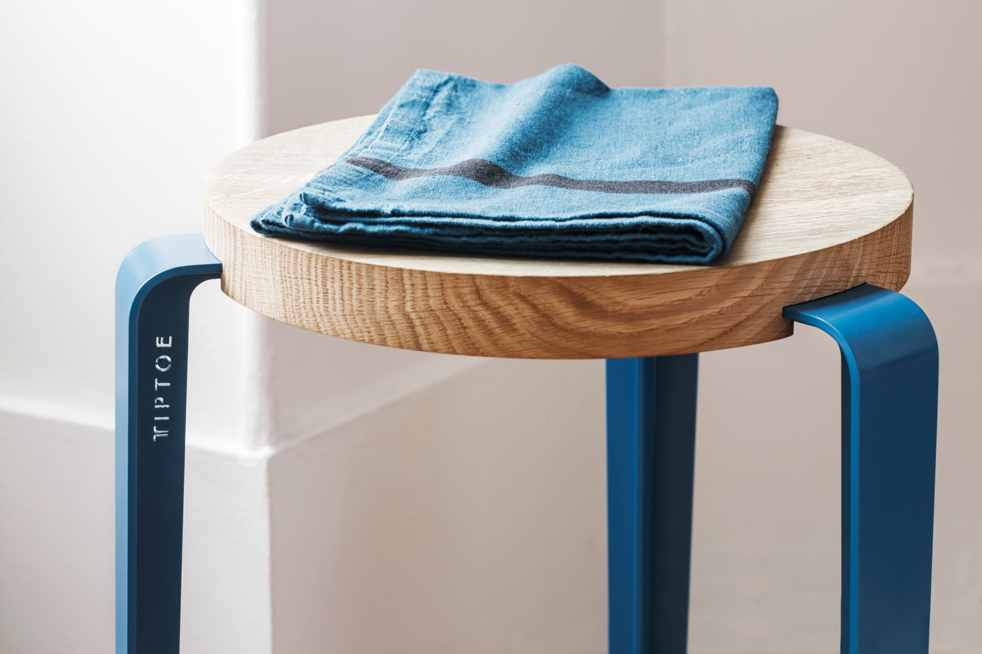 gregory cibert，chair，chair，