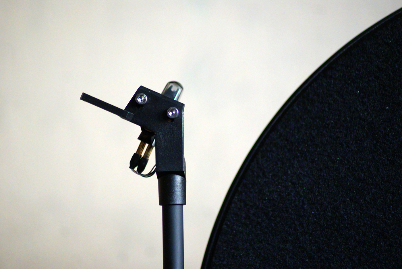 industrial design，product design，Black glue，Retro，