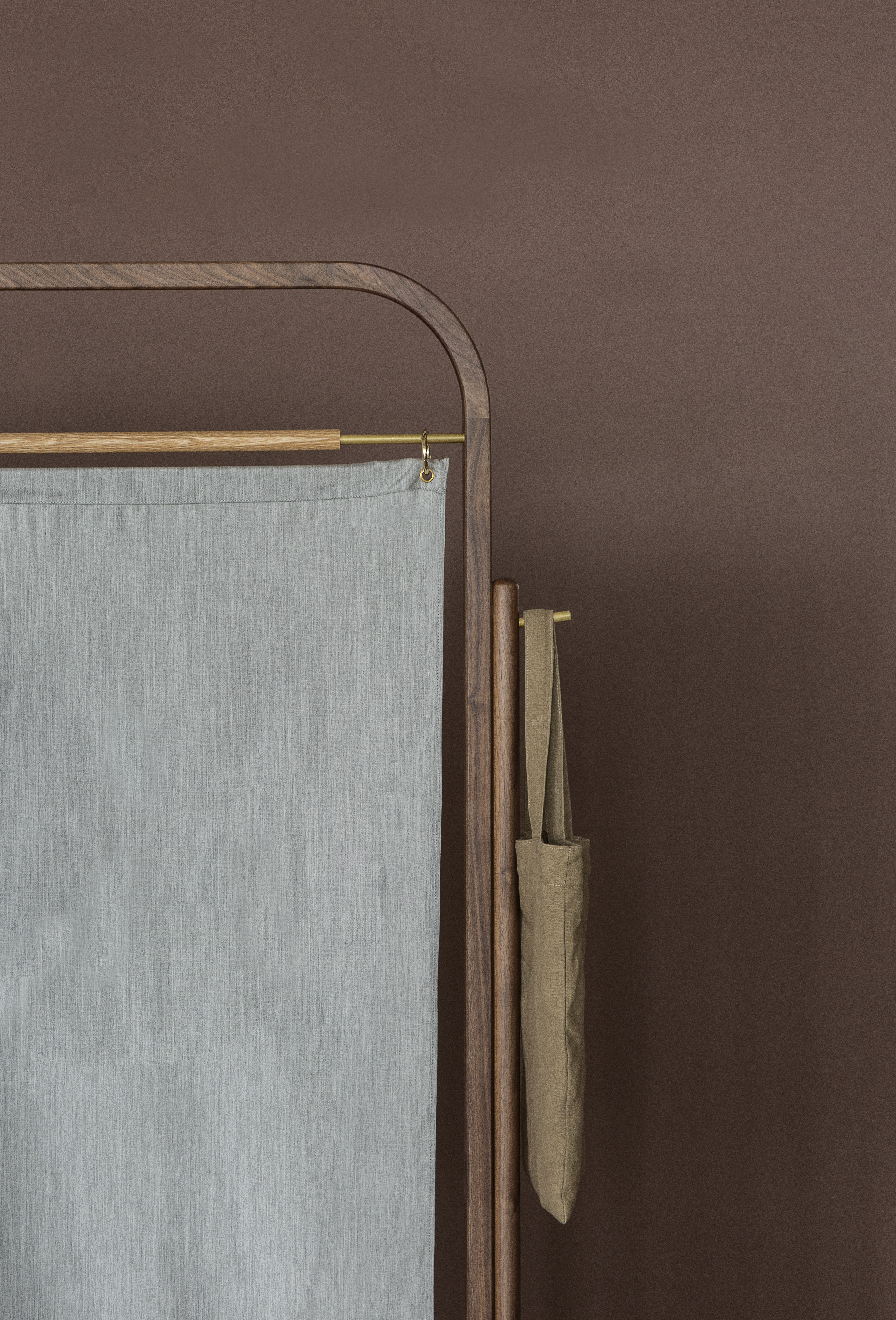 Furniture designer Ren Mengying，