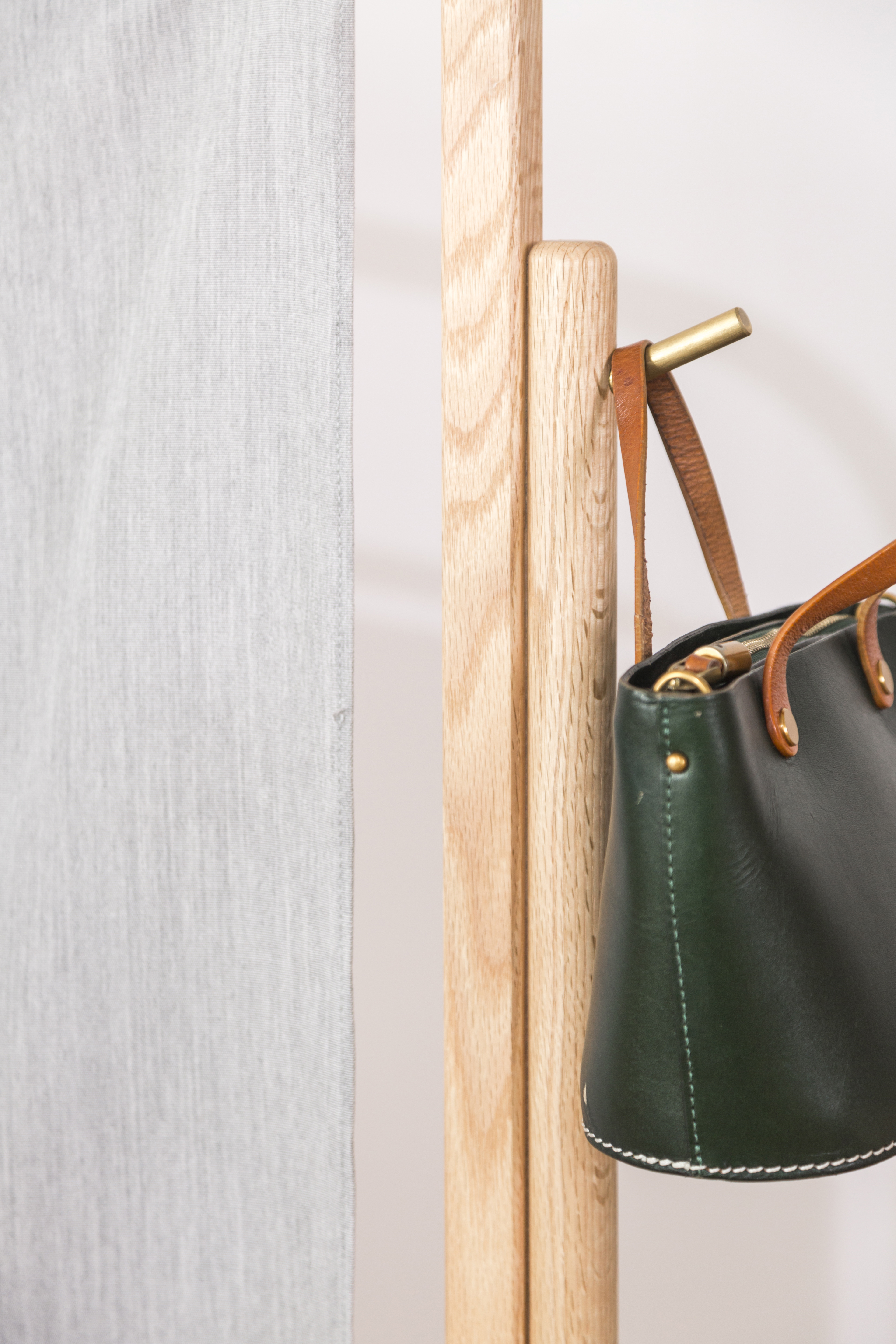 Furniture designer Ren Mengying，