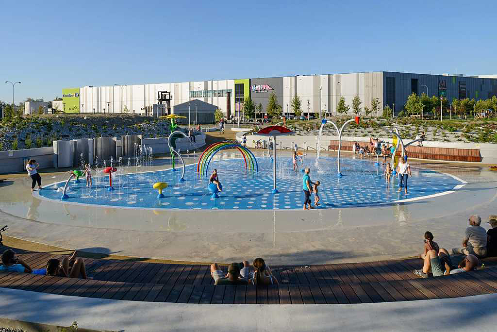 Landscape design，children，Playground，Play with water，Childlike interest，curve，rainbow，