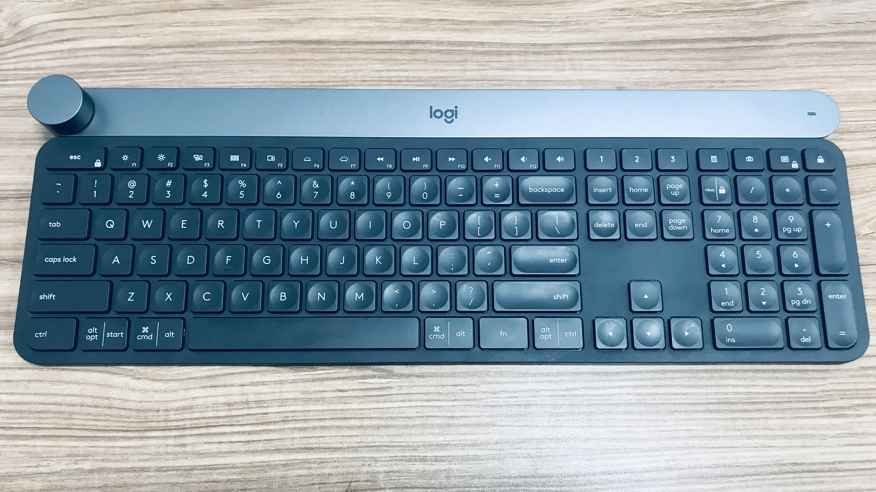 evaluating ，keyboard，Logitech，