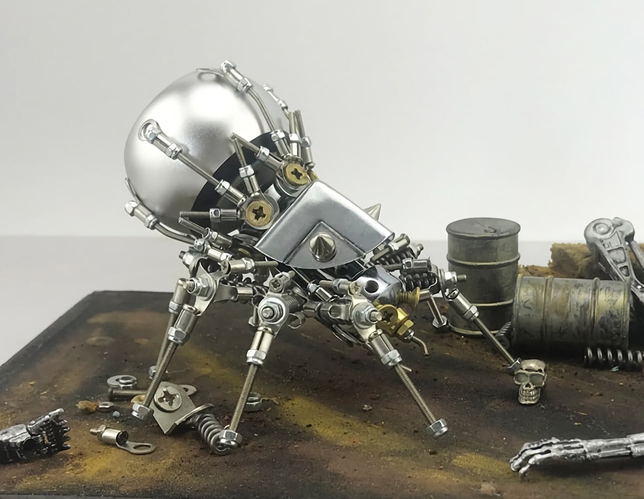 Mechanical toys，loudspeaker box，Bluetooth，Mechanical Spider，