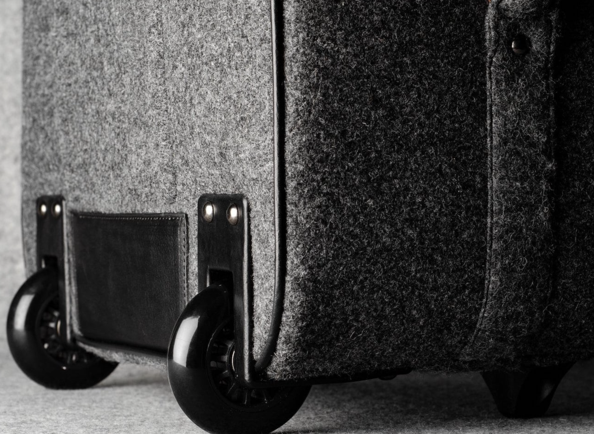 Italy，trunk，Wool felt，