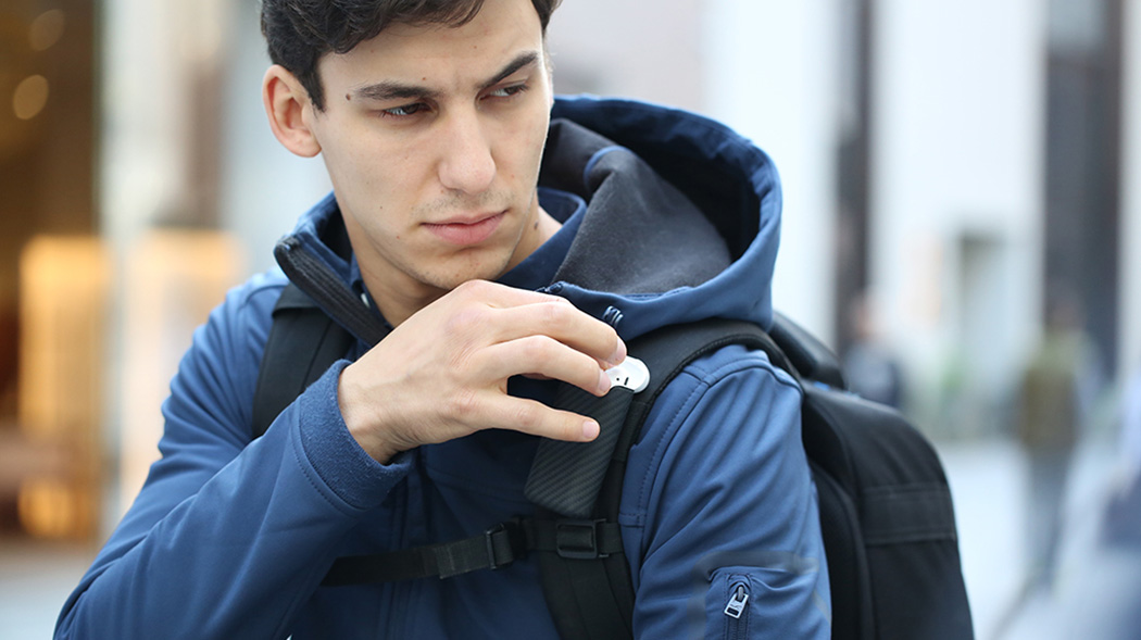 Pitaka，portable battery，airpods，