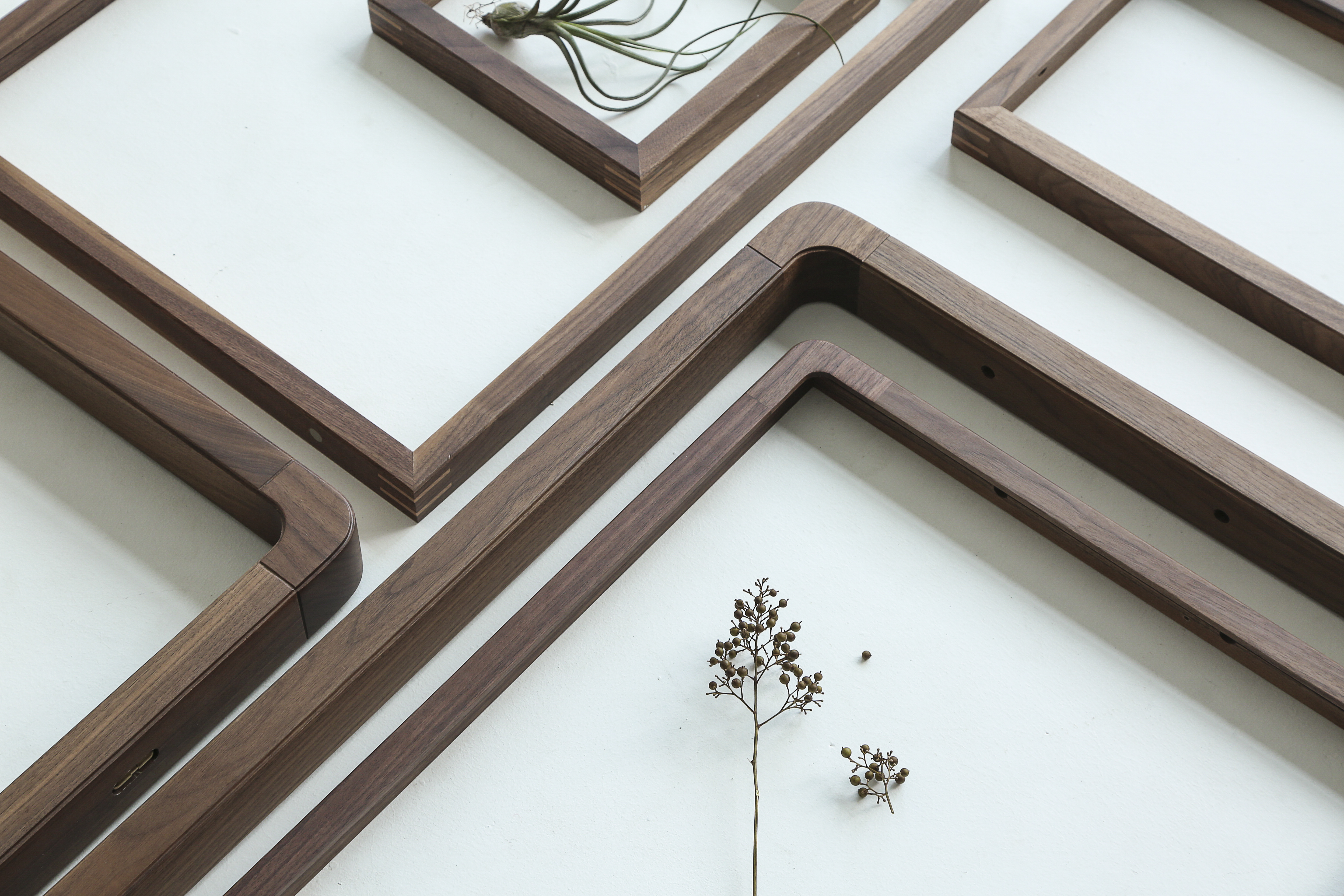 Furniture designer Ren Mengying，