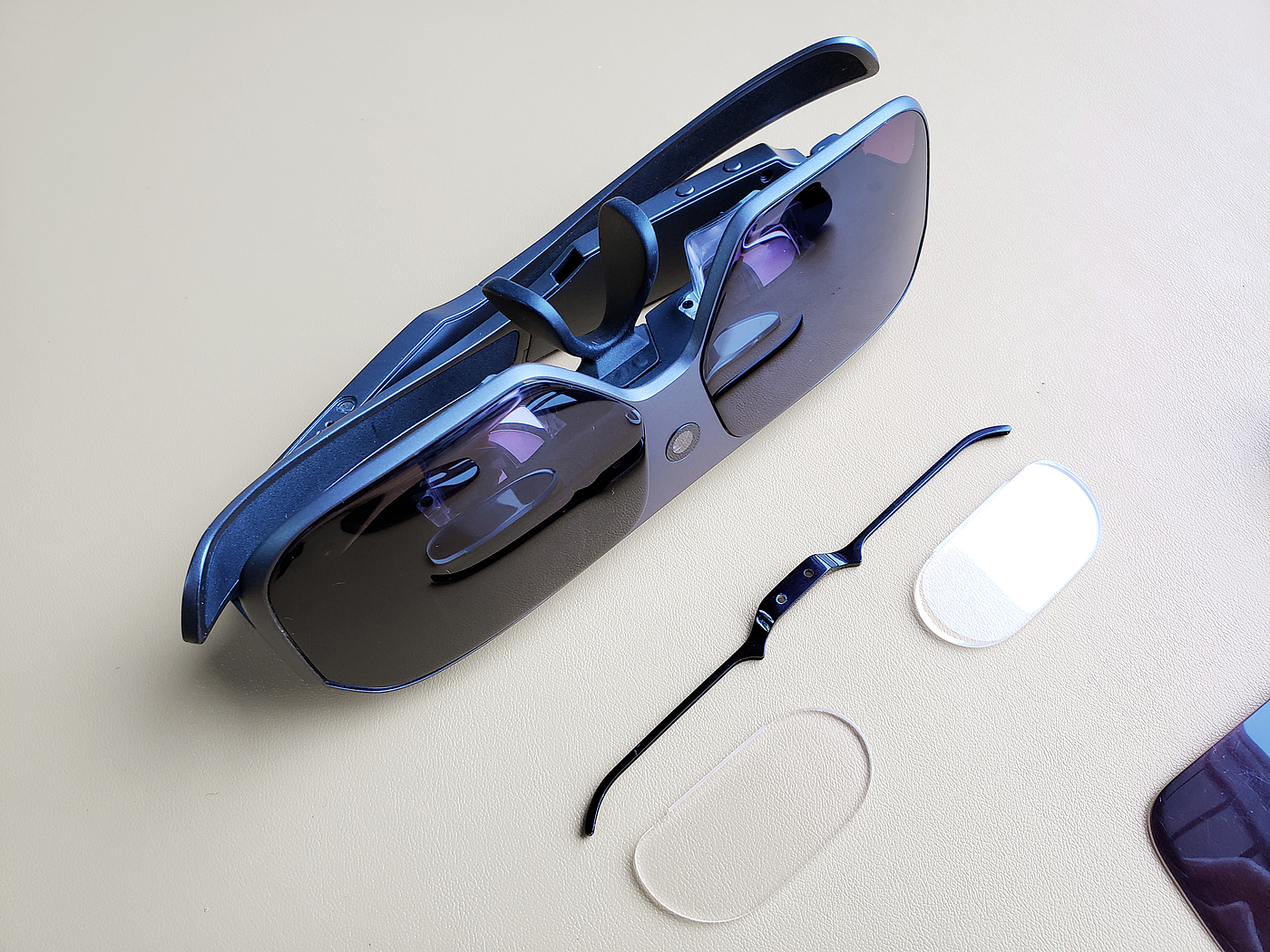 Mobile Accessories，man-machine，Split ar glasses，