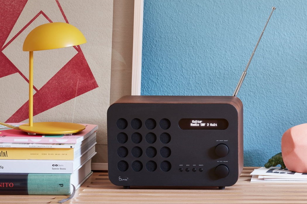 WIDTH，Radio Eames，radio，