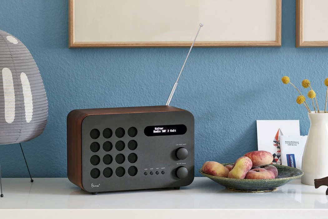 WIDTH，Radio Eames，radio，