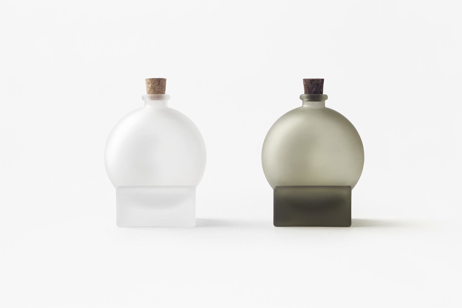Glass，Minimalism，industrial design，