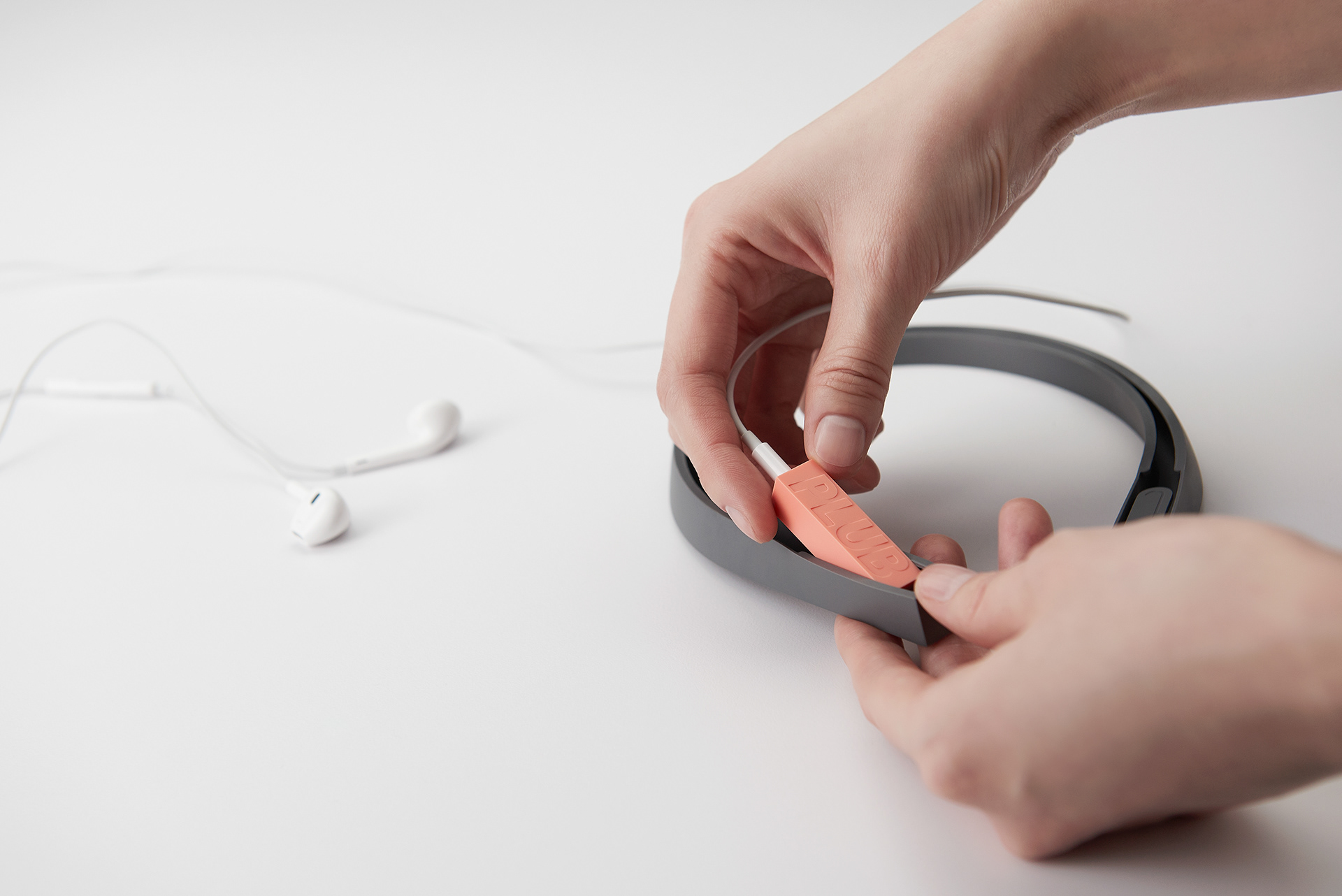 intelligence，Bluetooth receiver，plub，