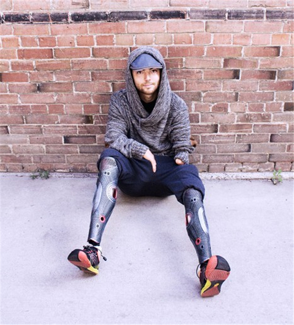 Nanna Kiil，thigh gap，vase，Nicole Nadeau，breast，