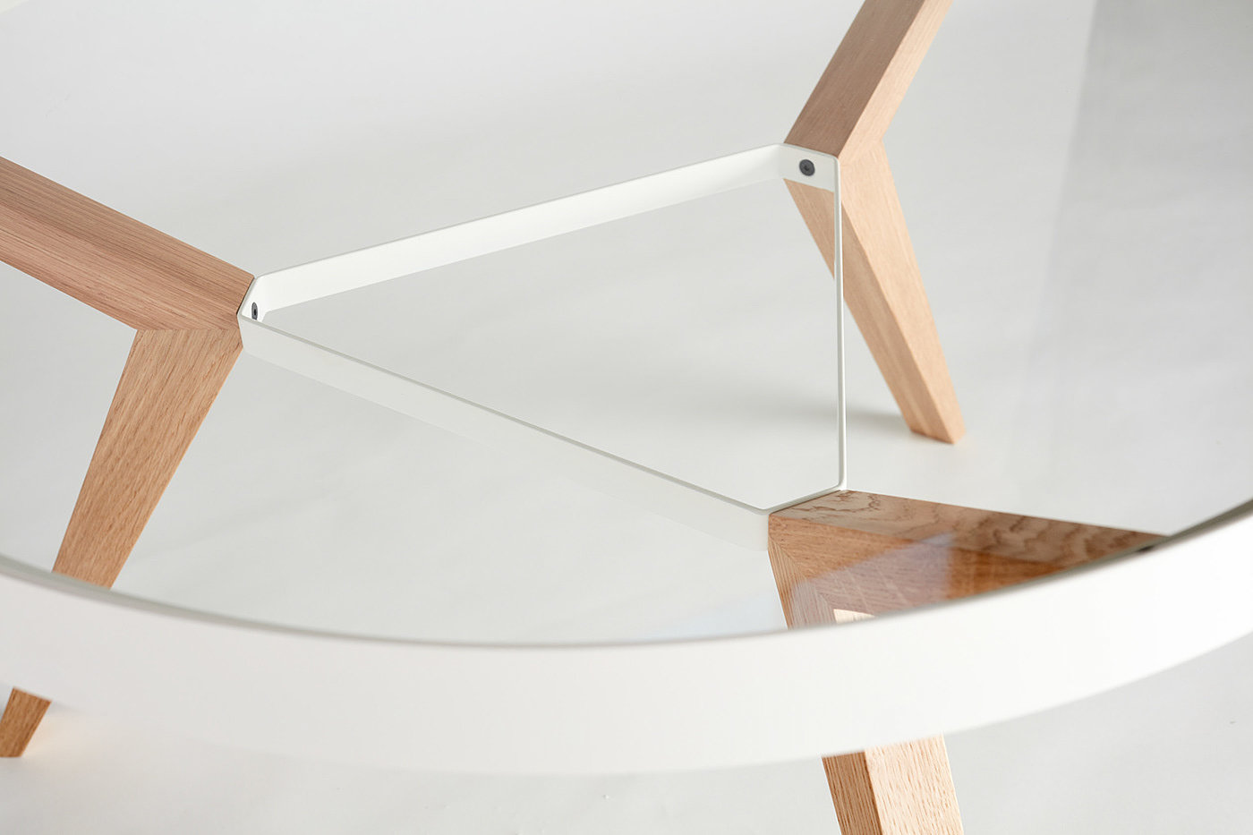 circular，Simplicity，Coffee table，spot，