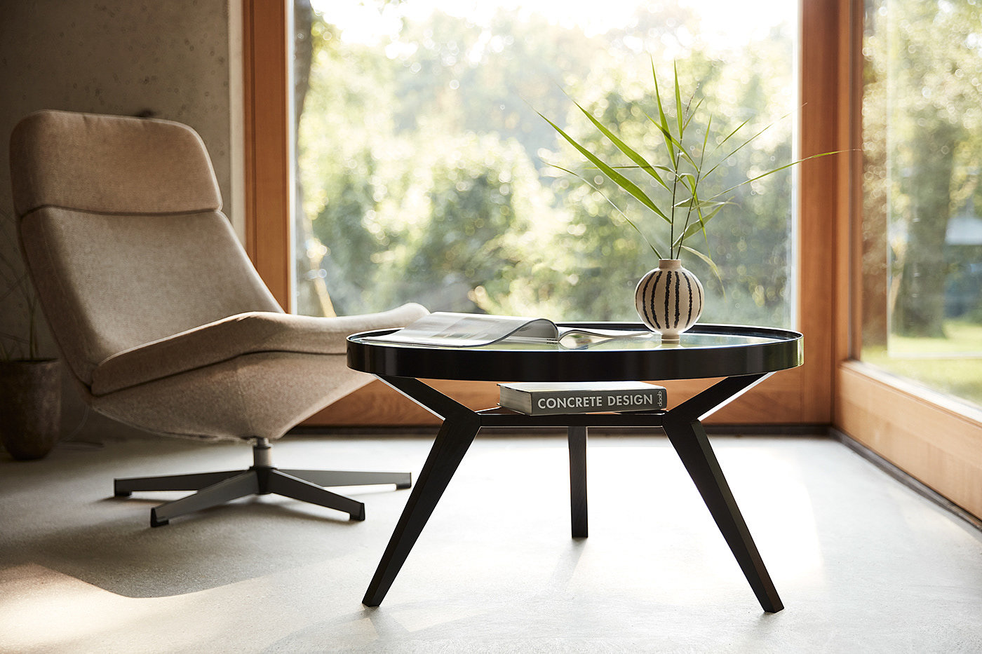 circular，Simplicity，Coffee table，spot，