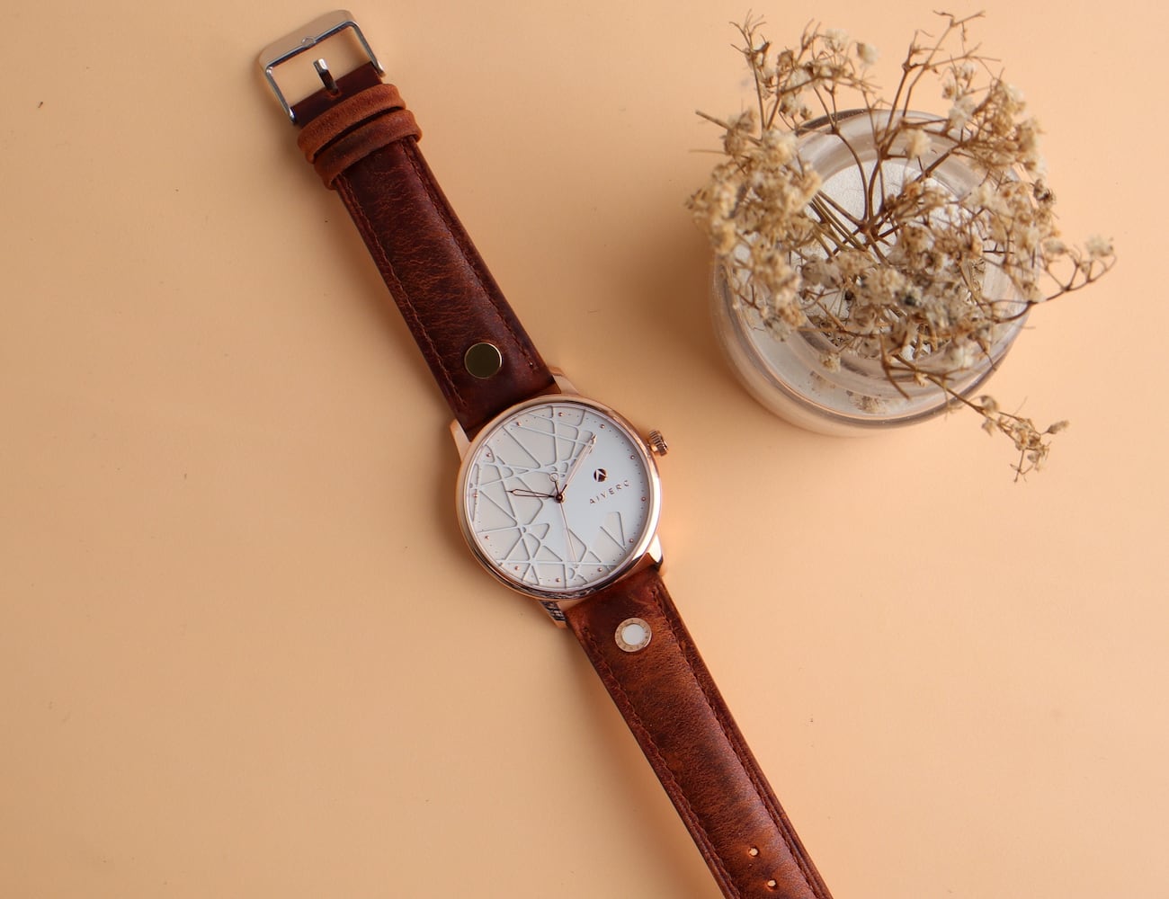 ornaments，Wristwatch，time，surface，Aiverc Modern Luxury，Aiverc，